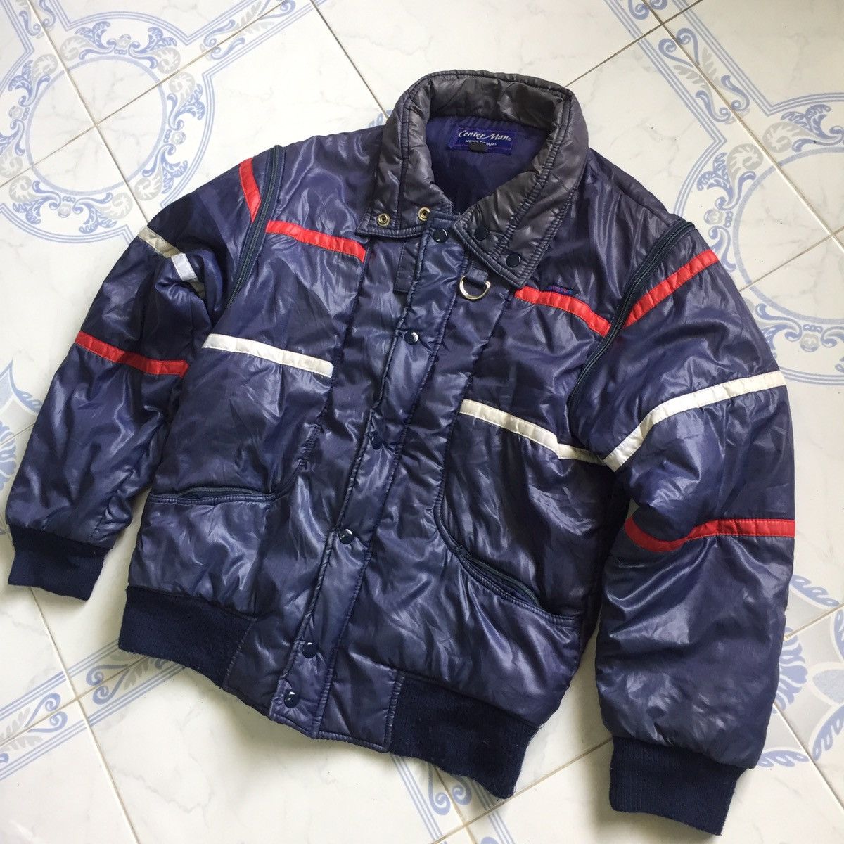 Japanese Brand Sun Faded Center Man Puffer Like Jacket Detachable Sleeve Size US L / EU 52-54 / 3 - 2 Thumbnail