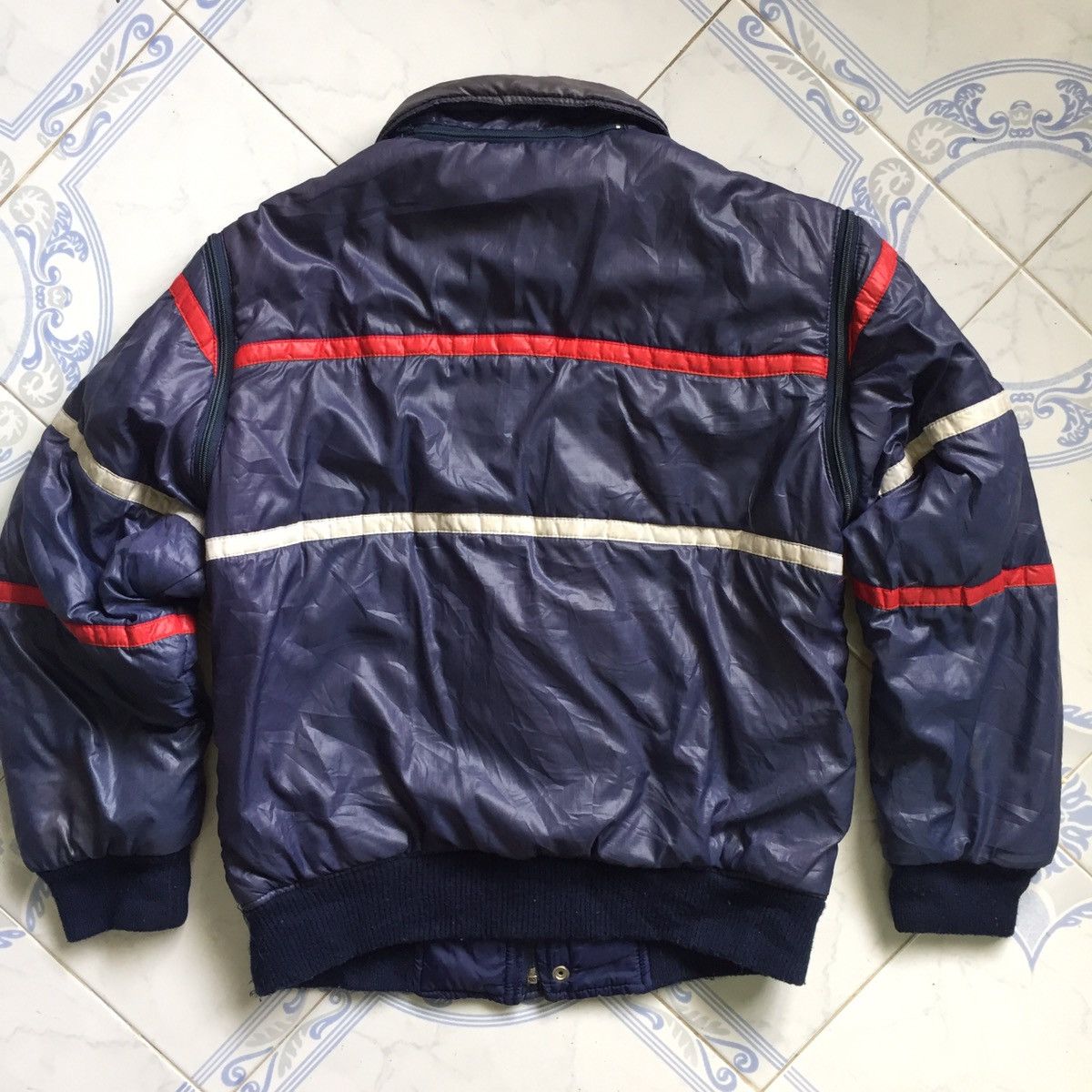 Japanese Brand Sun Faded Center Man Puffer Like Jacket Detachable Sleeve Size US L / EU 52-54 / 3 - 12 Thumbnail