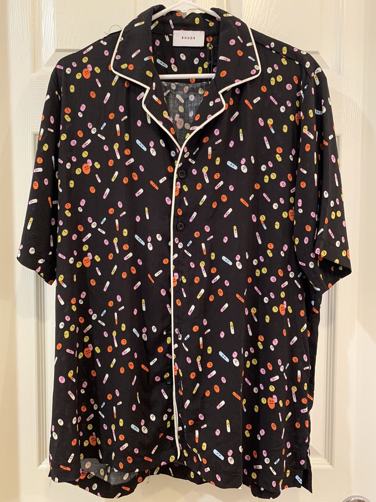 Rhude Rhude Pill Short Sleeve Shirt Size US S / EU 44-46 / 1 - 1 Preview