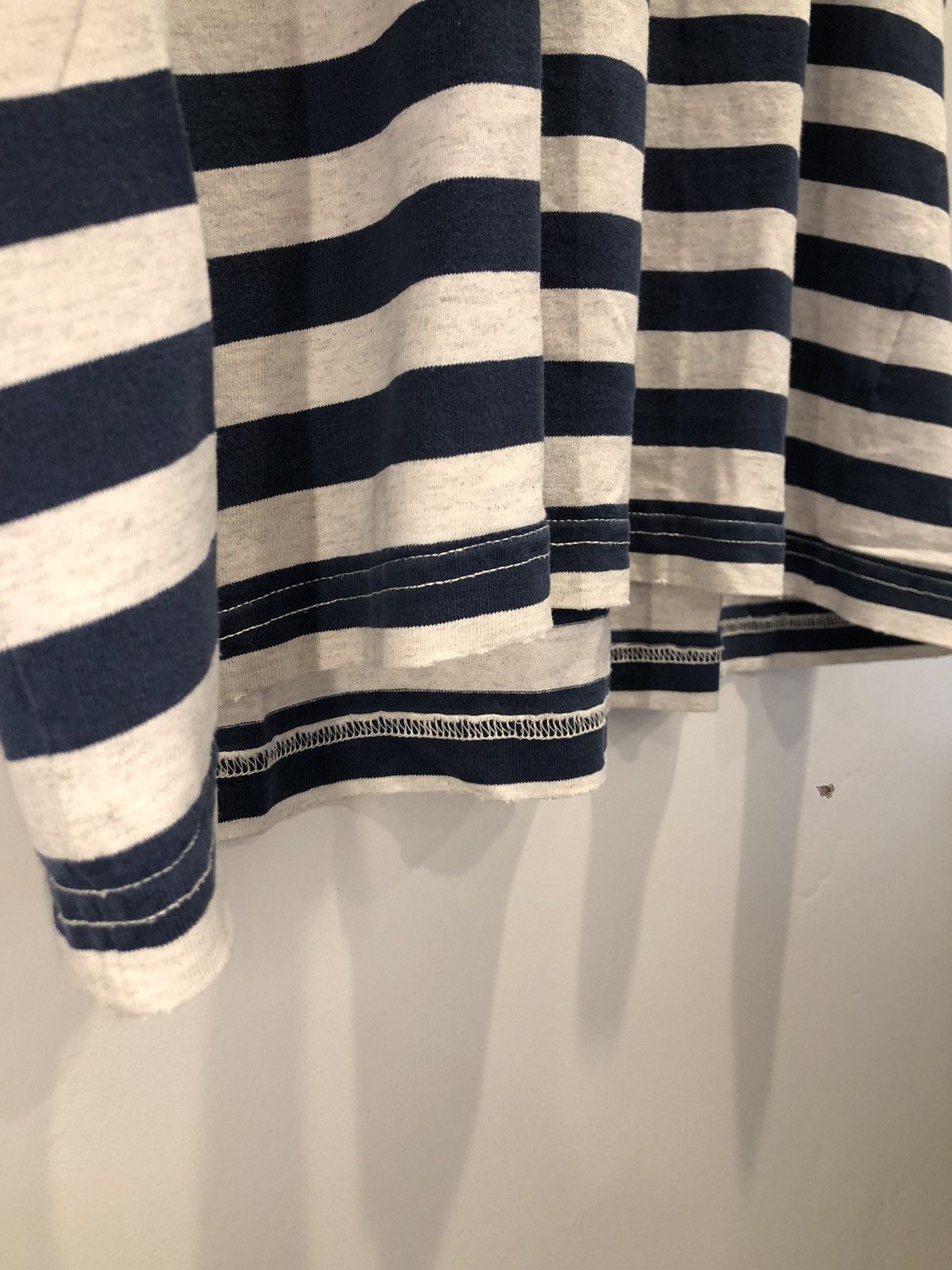 Guess 80’s Guess Jeans USA vintage stripes T-shirt Size US XL / EU 56 / 4 - 3 Thumbnail