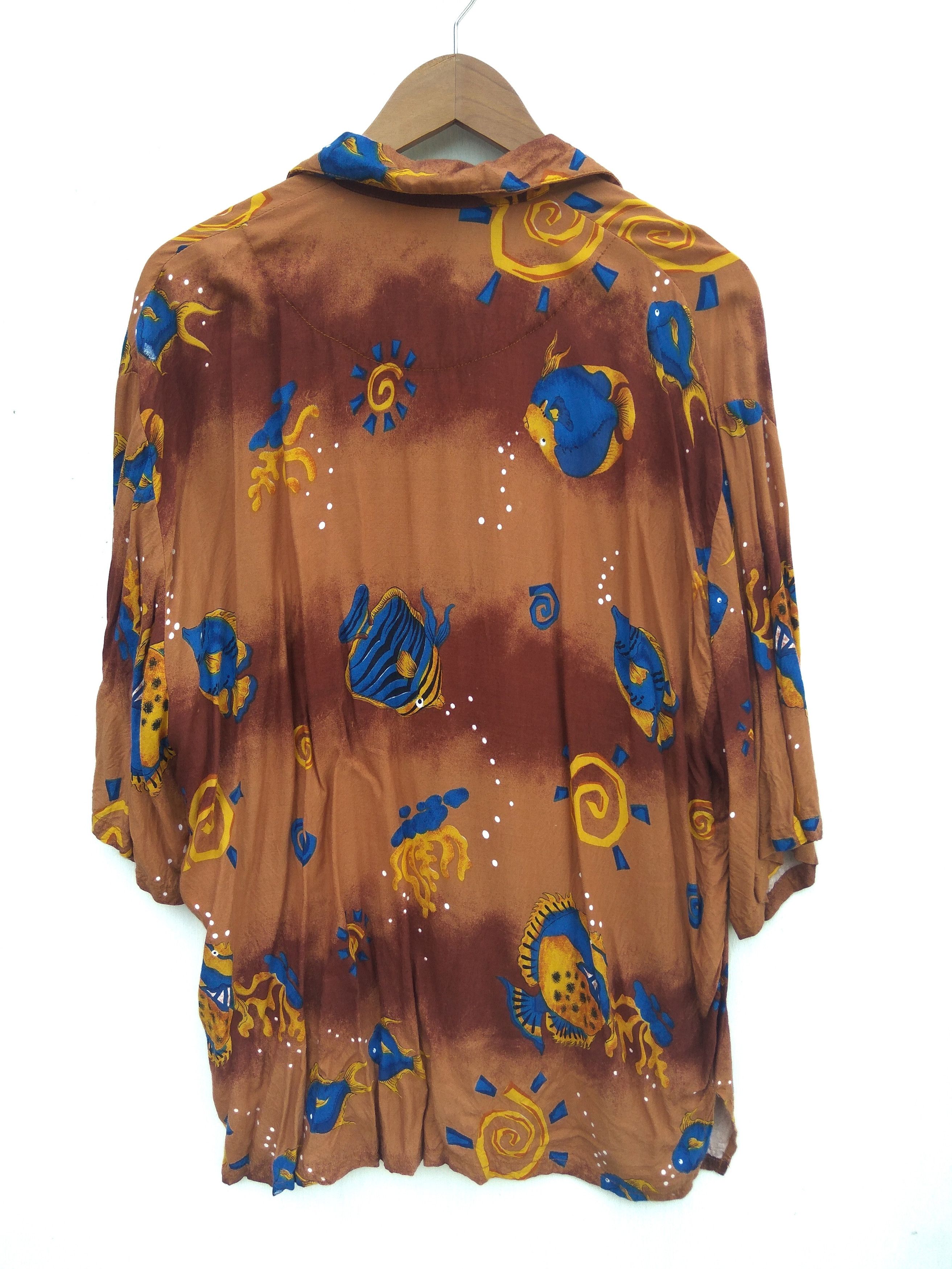 Vintage Hawaiian shirt button Up 100% rayon surf fish koi motive Size US XL / EU 56 / 4 - 3 Thumbnail