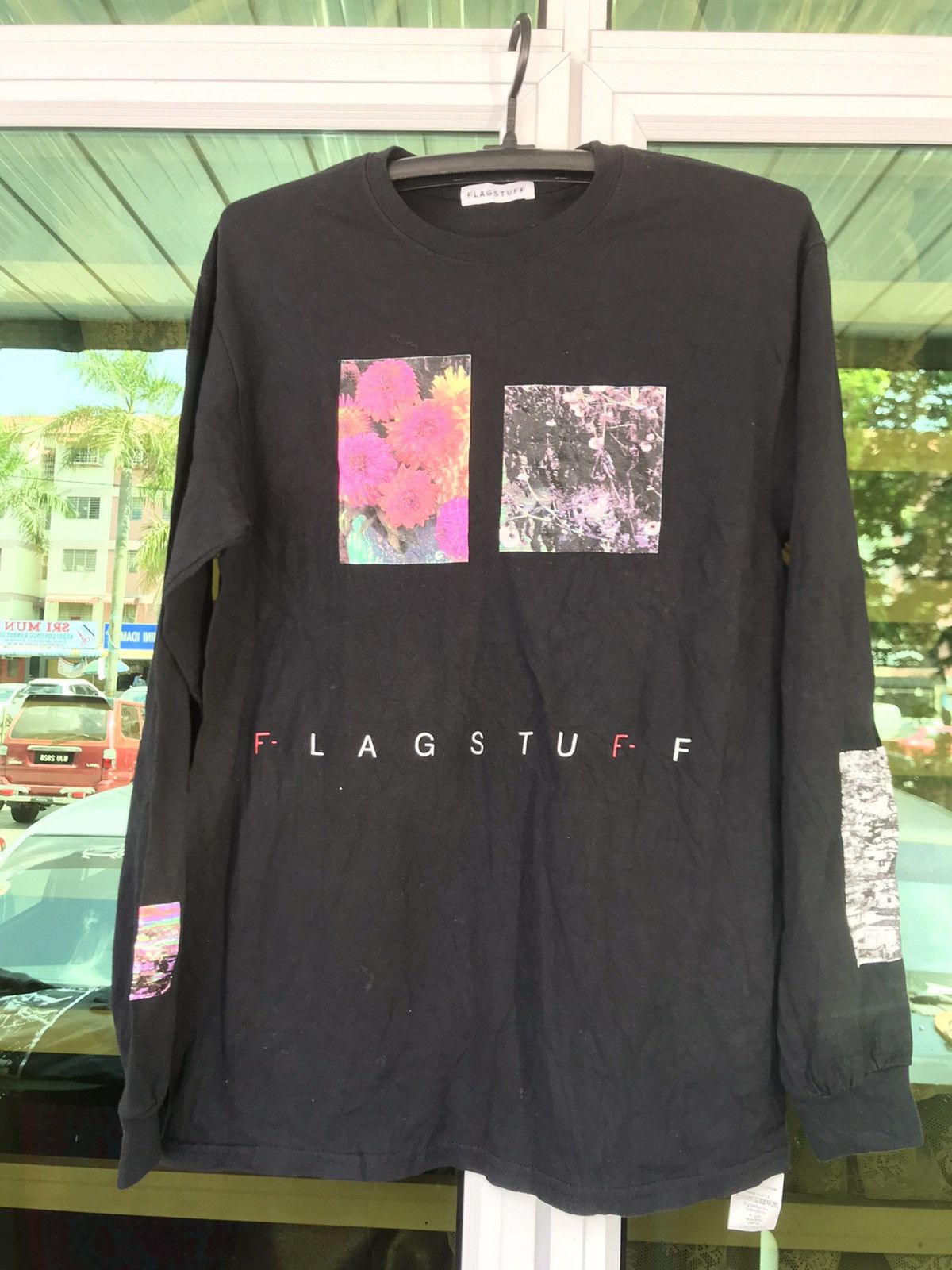 Flagstuff Longsleeve t shirt