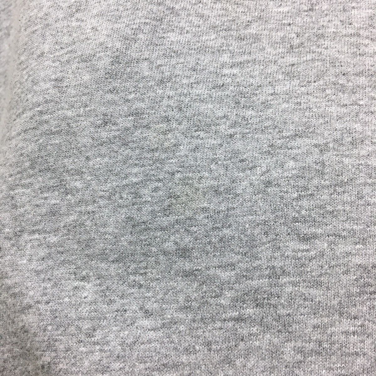 Uniqlo Vintage Uniqlo Leo Lime T-shirt Size US L / EU 52-54 / 3 - 7 Thumbnail