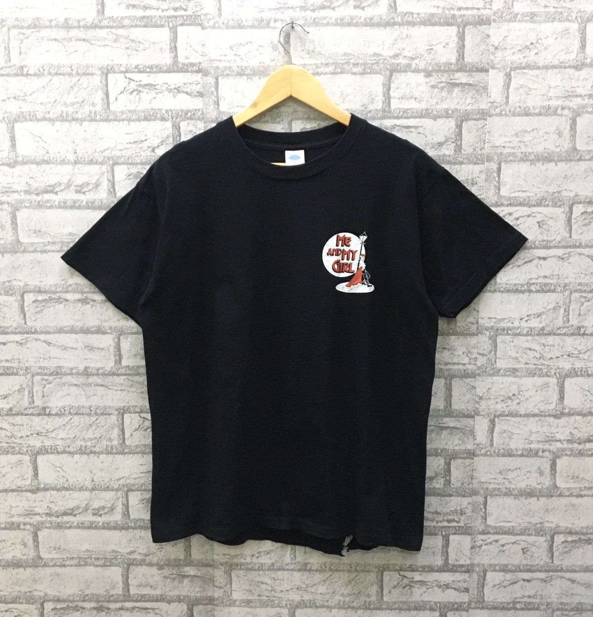 Vintage Vintage Me And My Girl Musical T-shirt Size US M / EU 48-50 / 2 - 1 Thumbnail