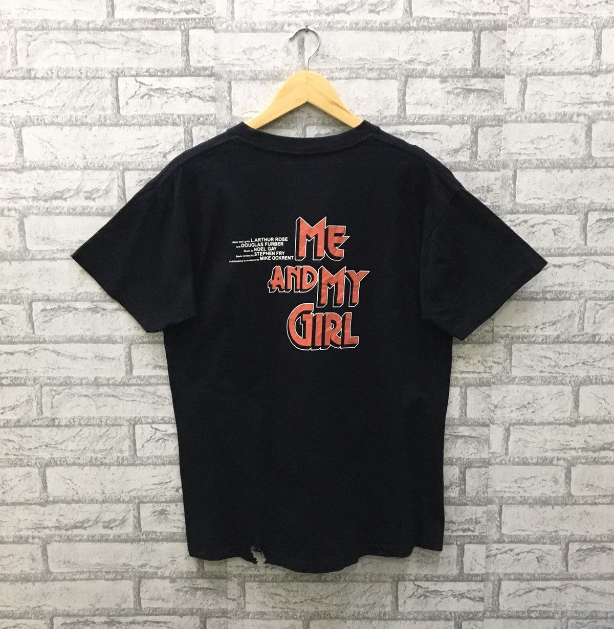Vintage Vintage Me And My Girl Musical T-shirt Size US M / EU 48-50 / 2 - 2 Thumbnail