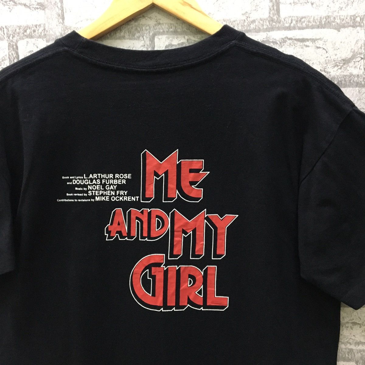 Vintage Vintage Me And My Girl Musical T-shirt Size US M / EU 48-50 / 2 - 4 Thumbnail