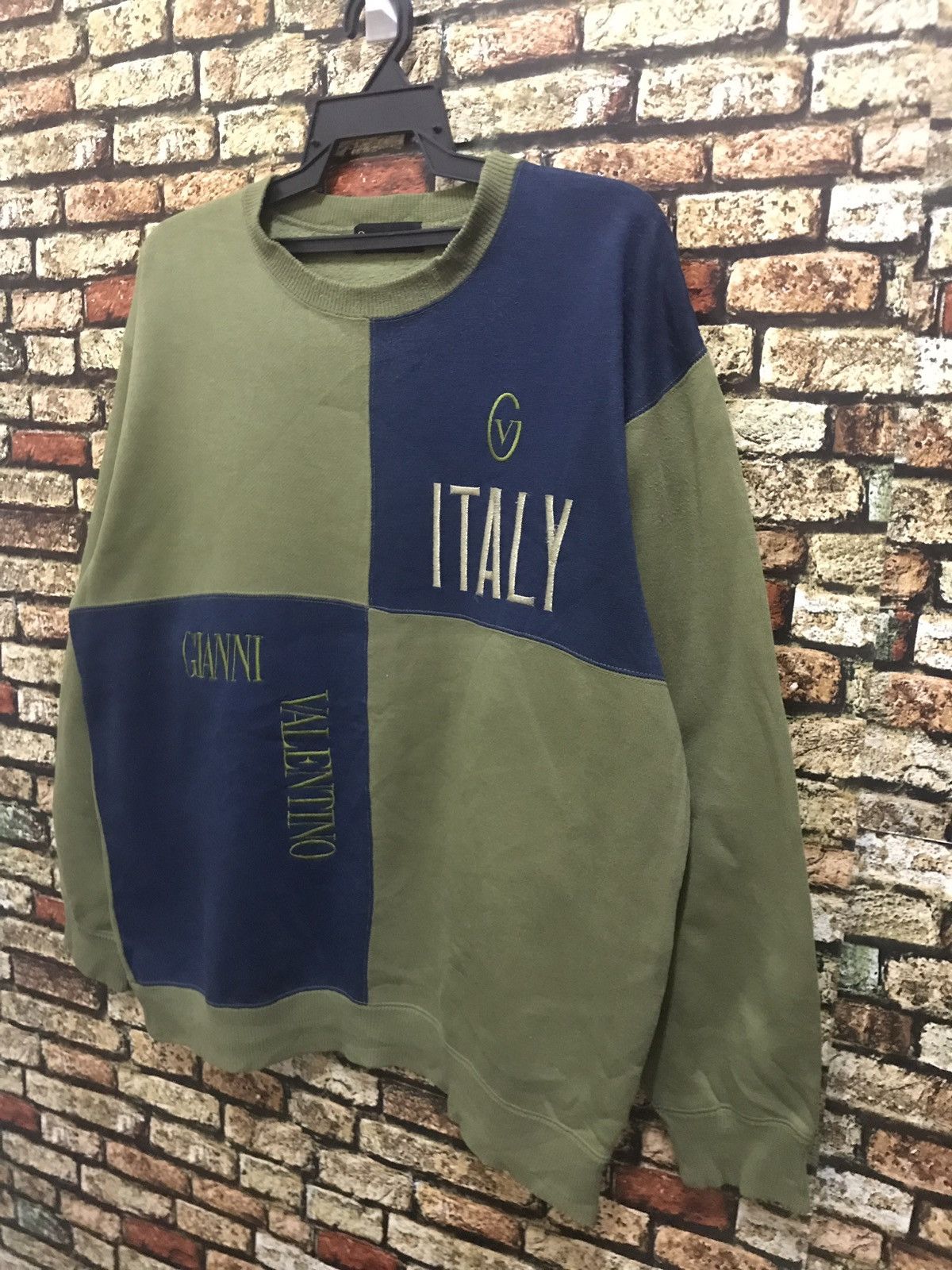 Gianni Valentino × Giovanni Valentino × Valentino Gianni Valentino Sweatshirt Jumper Spellout Logo Designer Size US M / EU 48-50 / 2 - 6 Thumbnail