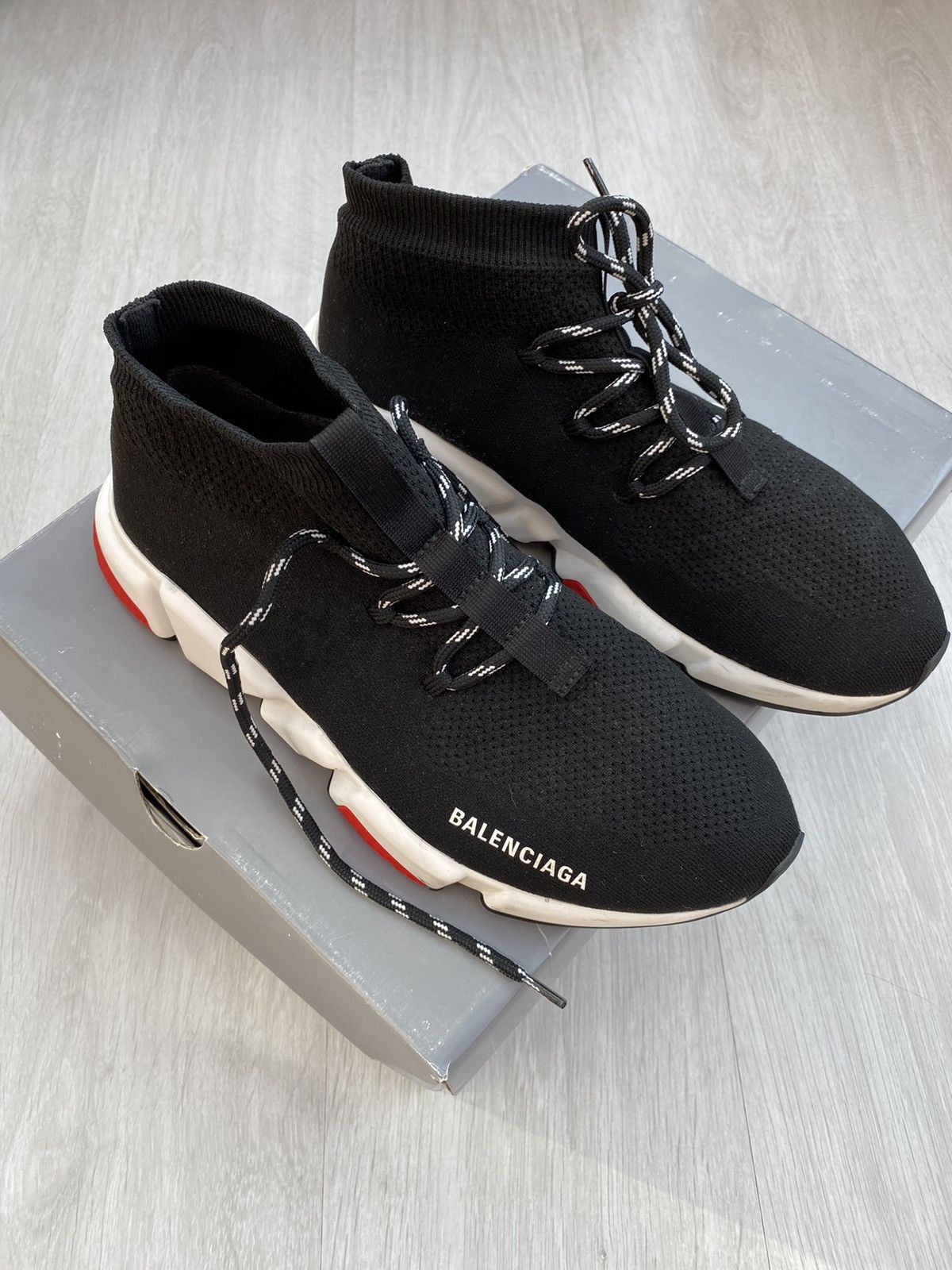 Balenciaga Balenciaga Black Lace Up Speed Runner Sneakers Size US 9 / EU 42 - 2 Thumbnail