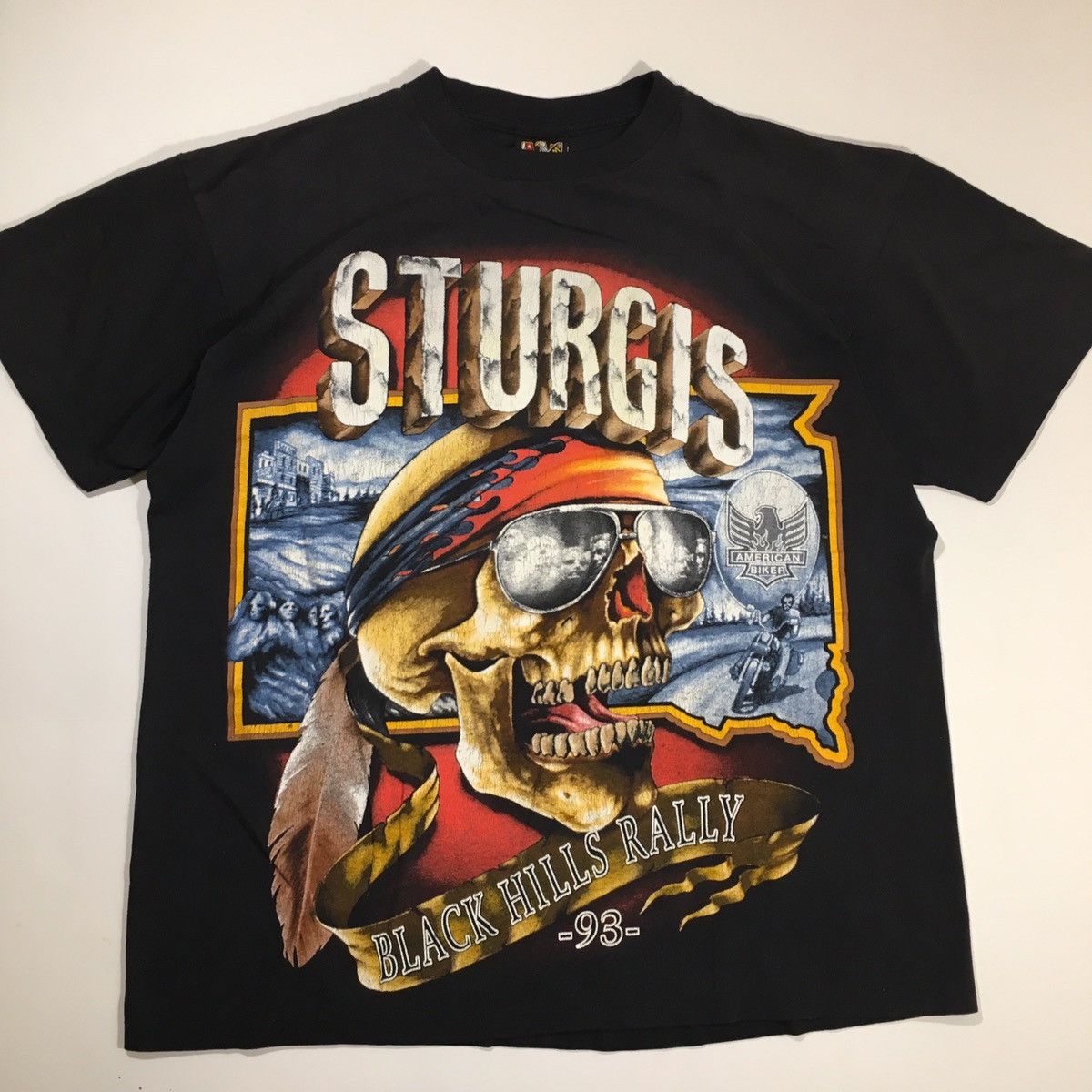 Harley Davidson × Vintage Vintage 3D Emblem Sturgis Big Skull Tee Shirt Size US XL / EU 56 / 4 - 1 Thumbnail