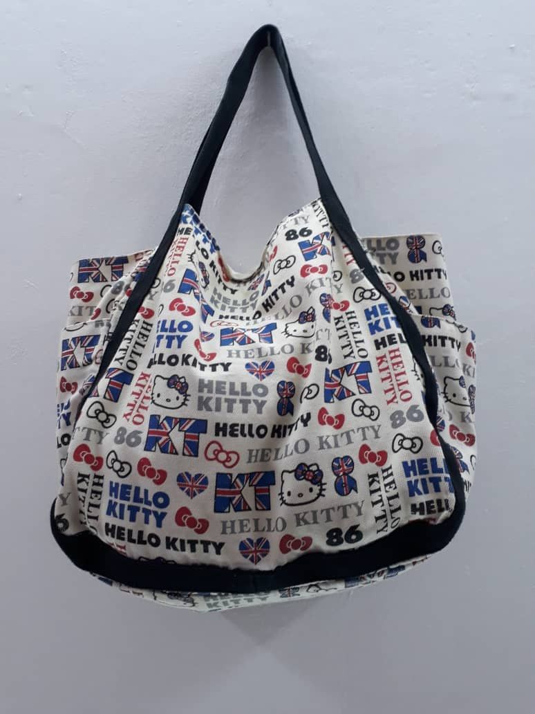 Japanese Brand HELLO KITTY Tote Bags Size ONE SIZE - 2 Thumbnail
