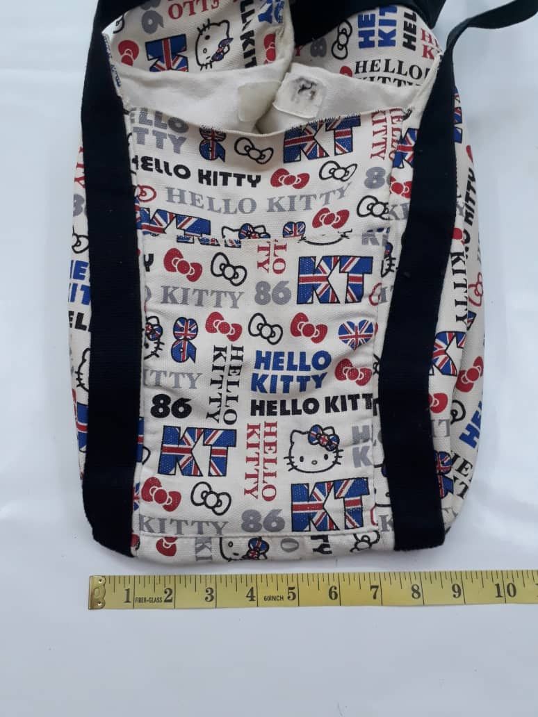 Japanese Brand HELLO KITTY Tote Bags Size ONE SIZE - 4 Thumbnail