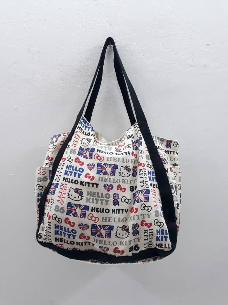 Japanese Brand HELLO KITTY Tote Bags Size ONE SIZE - 1 Thumbnail