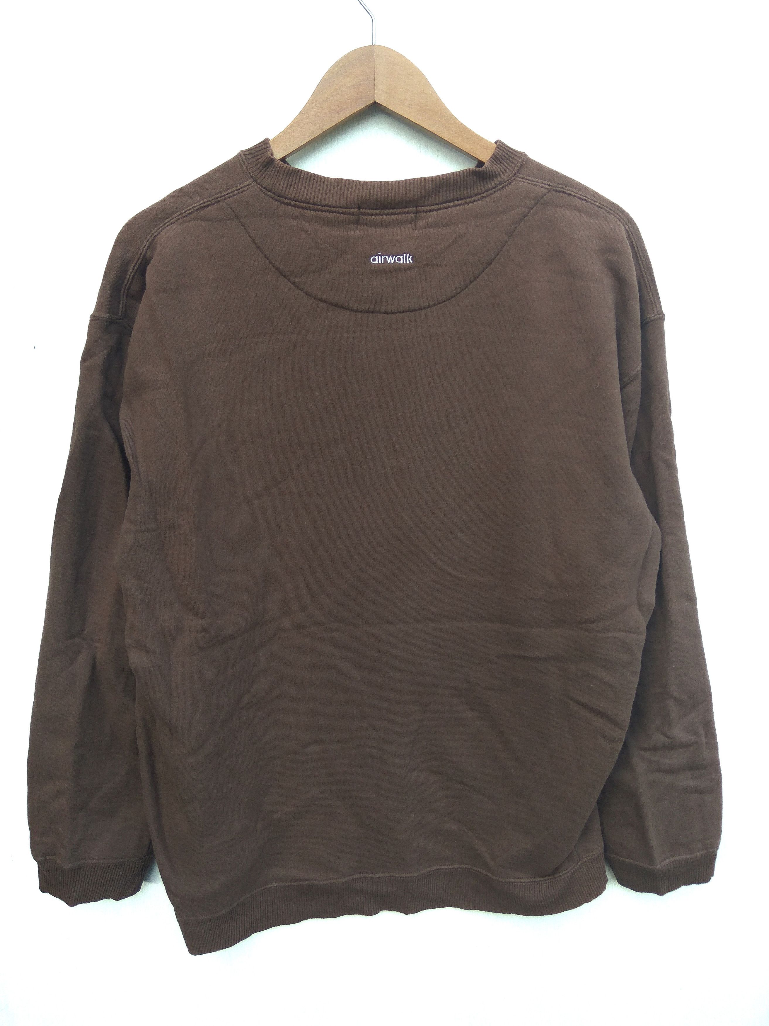 Airwalk Vintage Airwalk sweatshirt streetwear Size US L / EU 52-54 / 3 - 2 Thumbnail