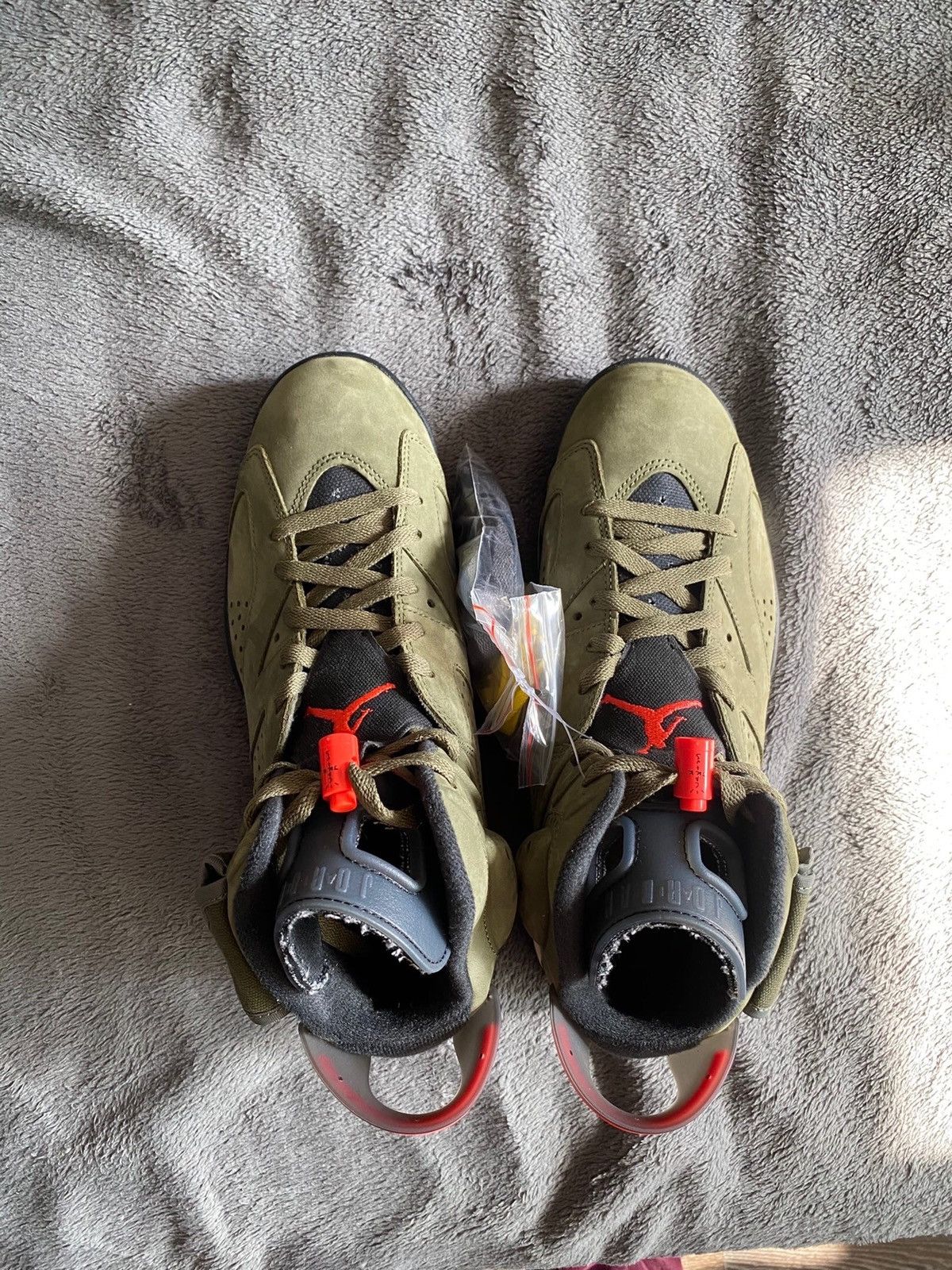 Nike air jordan 6 x travis scott Size US 9 / EU 42 - 4 Thumbnail
