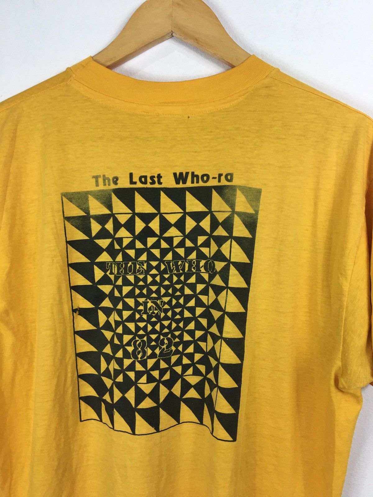 Band Tees 80s Rare Vintage The Who Tour 1982 Band Shirt Size US L / EU 52-54 / 3 - 4 Thumbnail