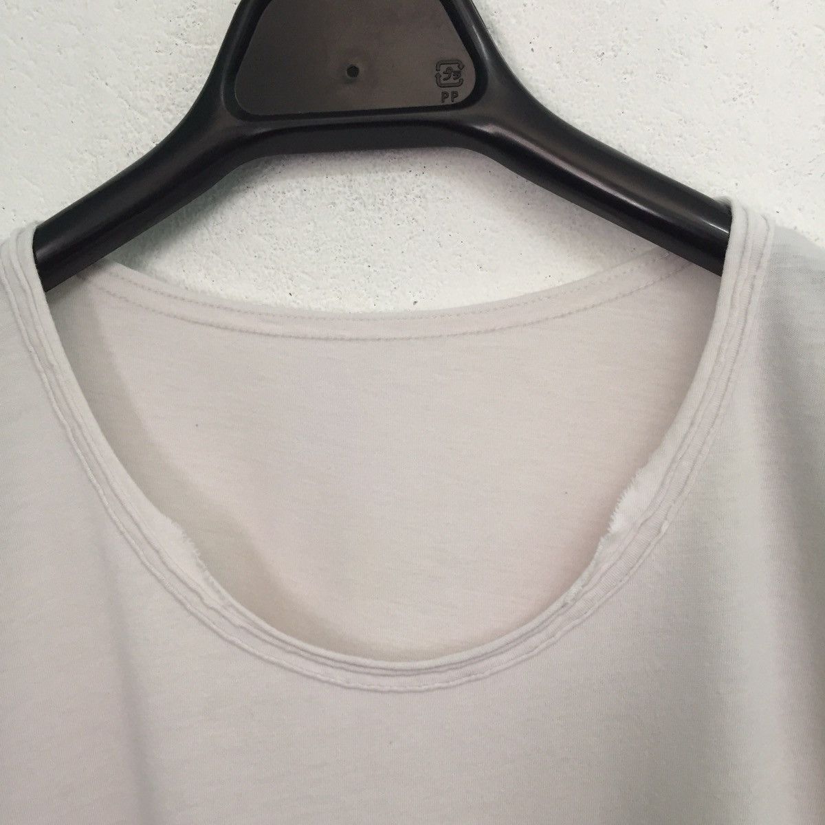 Black Barrett × Neil Barrett Black Barrett by Neil Barret White Tee Simple & Nice Size US S / EU 44-46 / 1 - 4 Thumbnail