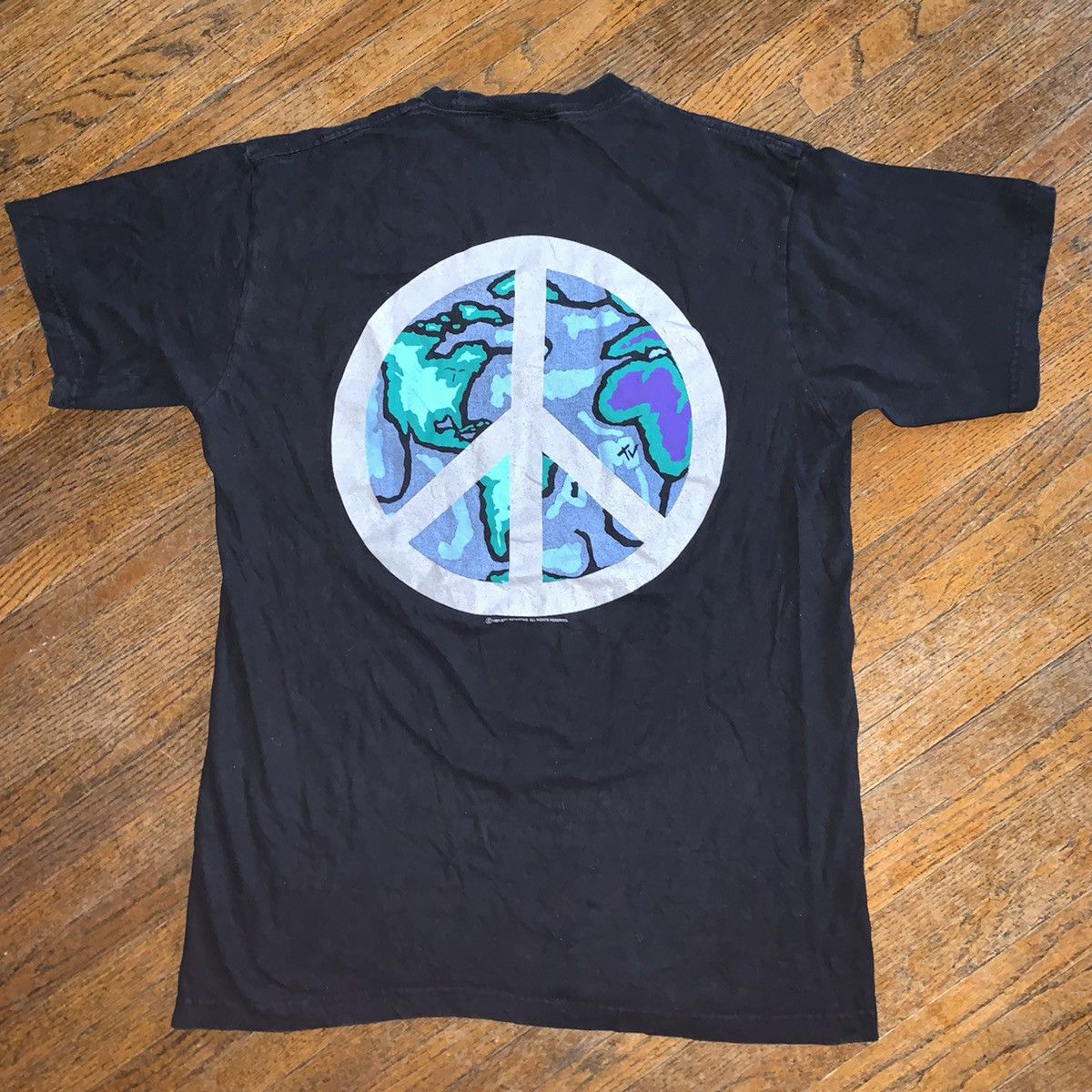 Vintage 1991 MTV World Peace Earth Promo Shirt