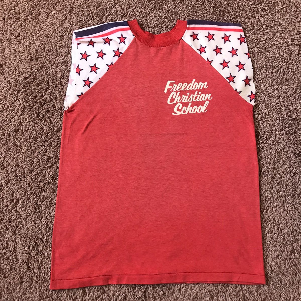 Vintage Vintage Freedom christian school (T) Size US M / EU 48-50 / 2 - 1 Thumbnail