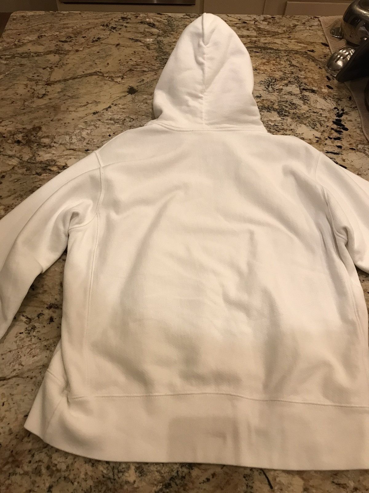 Champion Champion reverse weave white hoodie size medium Size US M / EU 48-50 / 2 - 6 Thumbnail