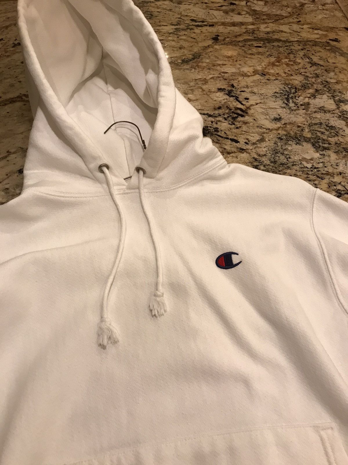 Champion Champion reverse weave white hoodie size medium Size US M / EU 48-50 / 2 - 2 Thumbnail