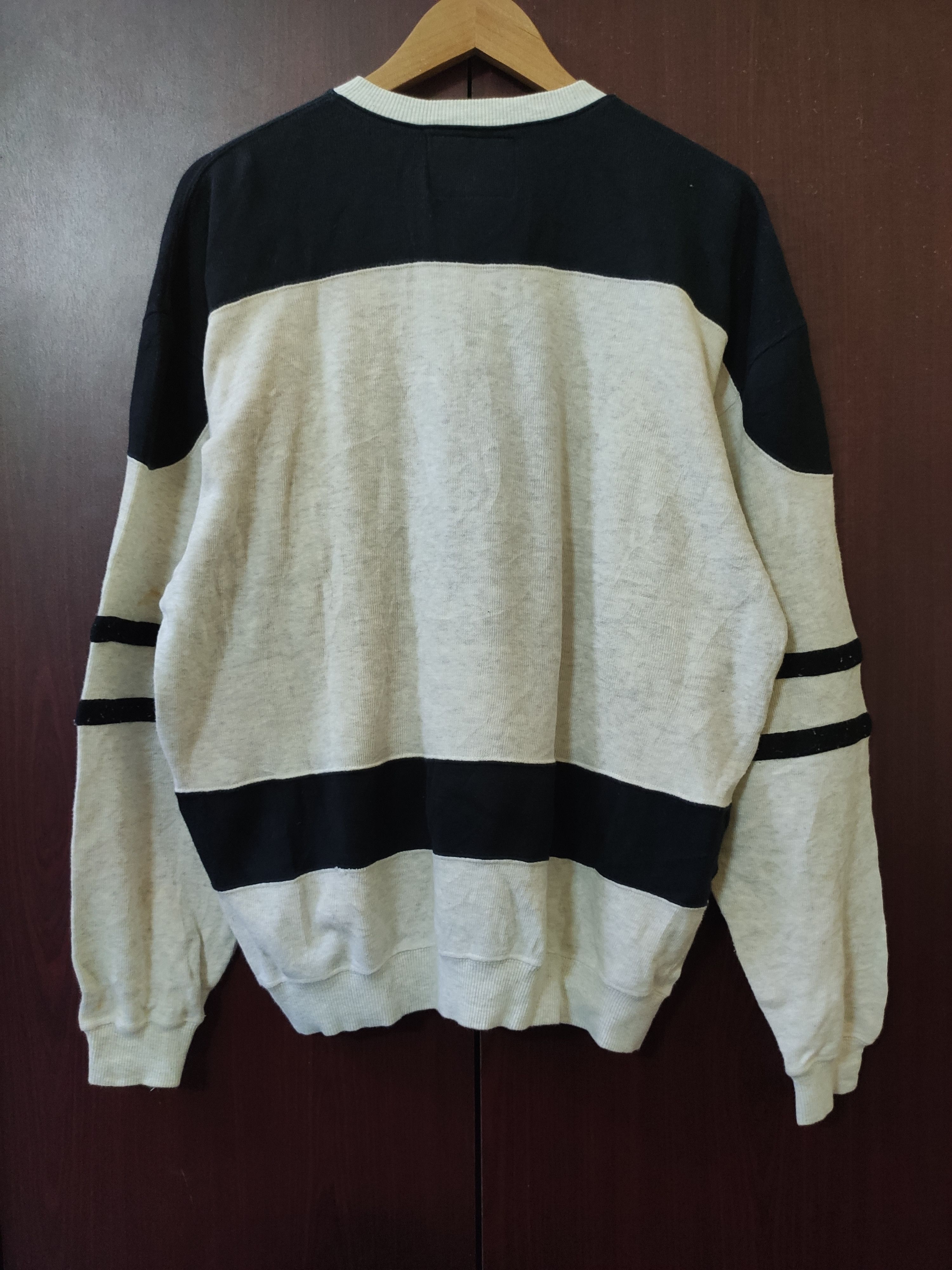 Japanese Brand Vintage Flying Dutchman sweatshirt spell out Size US L / EU 52-54 / 3 - 2 Thumbnail