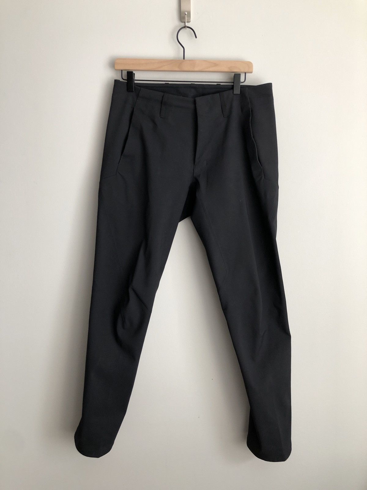 Arc'Teryx Veilance Veilance Indisce Black Pant | Grailed