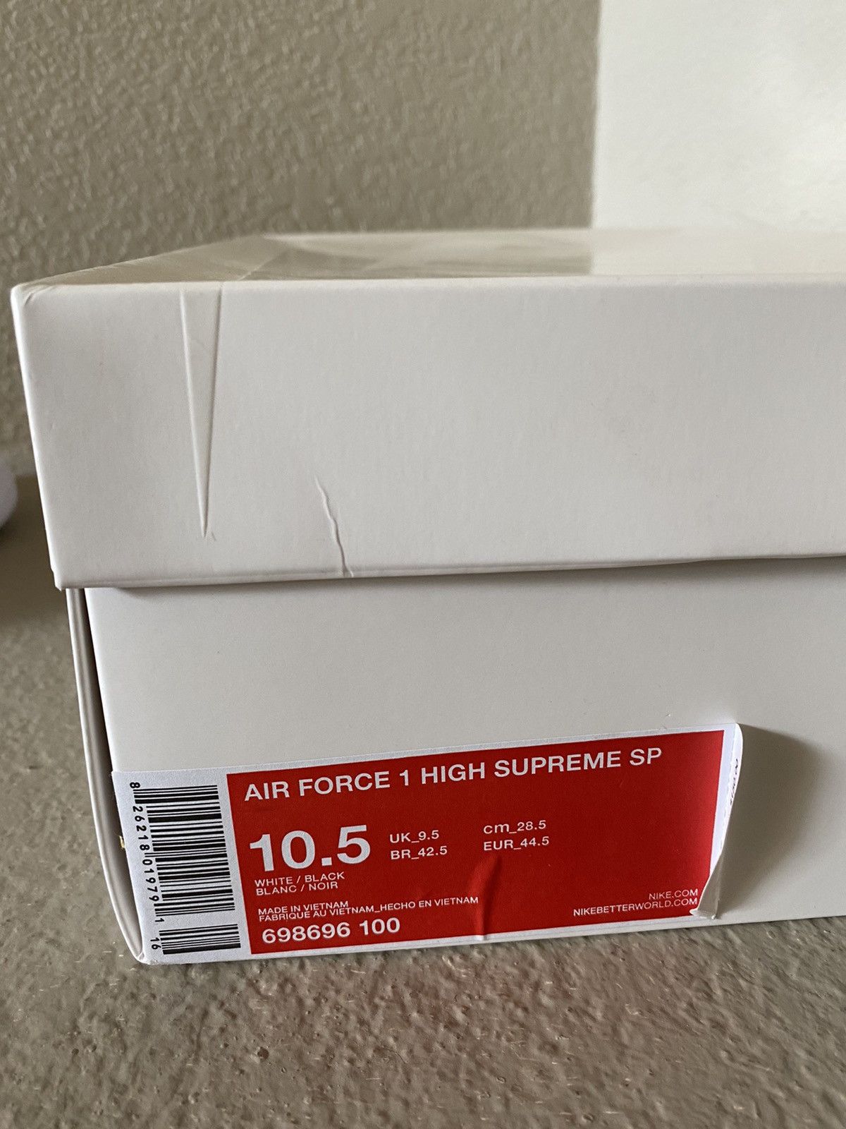 Nike × Supreme Supreme x Air Force 1 High Supreme White 2014 Size US 10.5 / EU 43-44 - 21 Thumbnail