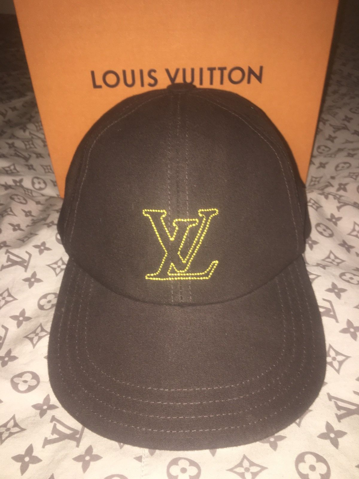 Louis Vuitton  Marc Jacobs Hat 2012 RARE© The iconic Louis Vuitton hat by Marc jacobs from  main image 4