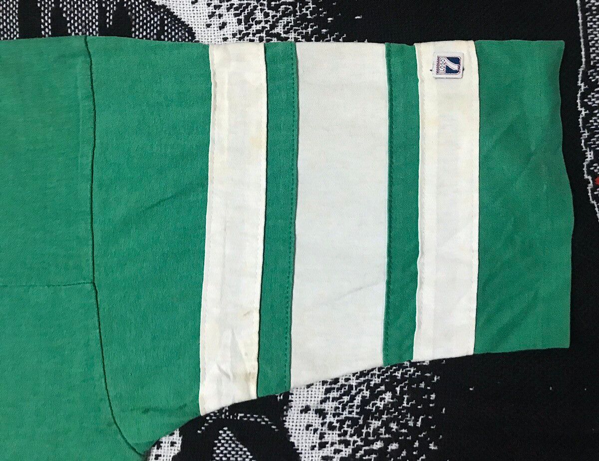 Vintage Vintage 80’s || Boston Celtic || NBA VNeck T-Shirt by Logo 7 Size US L / EU 52-54 / 3 - 5 Thumbnail