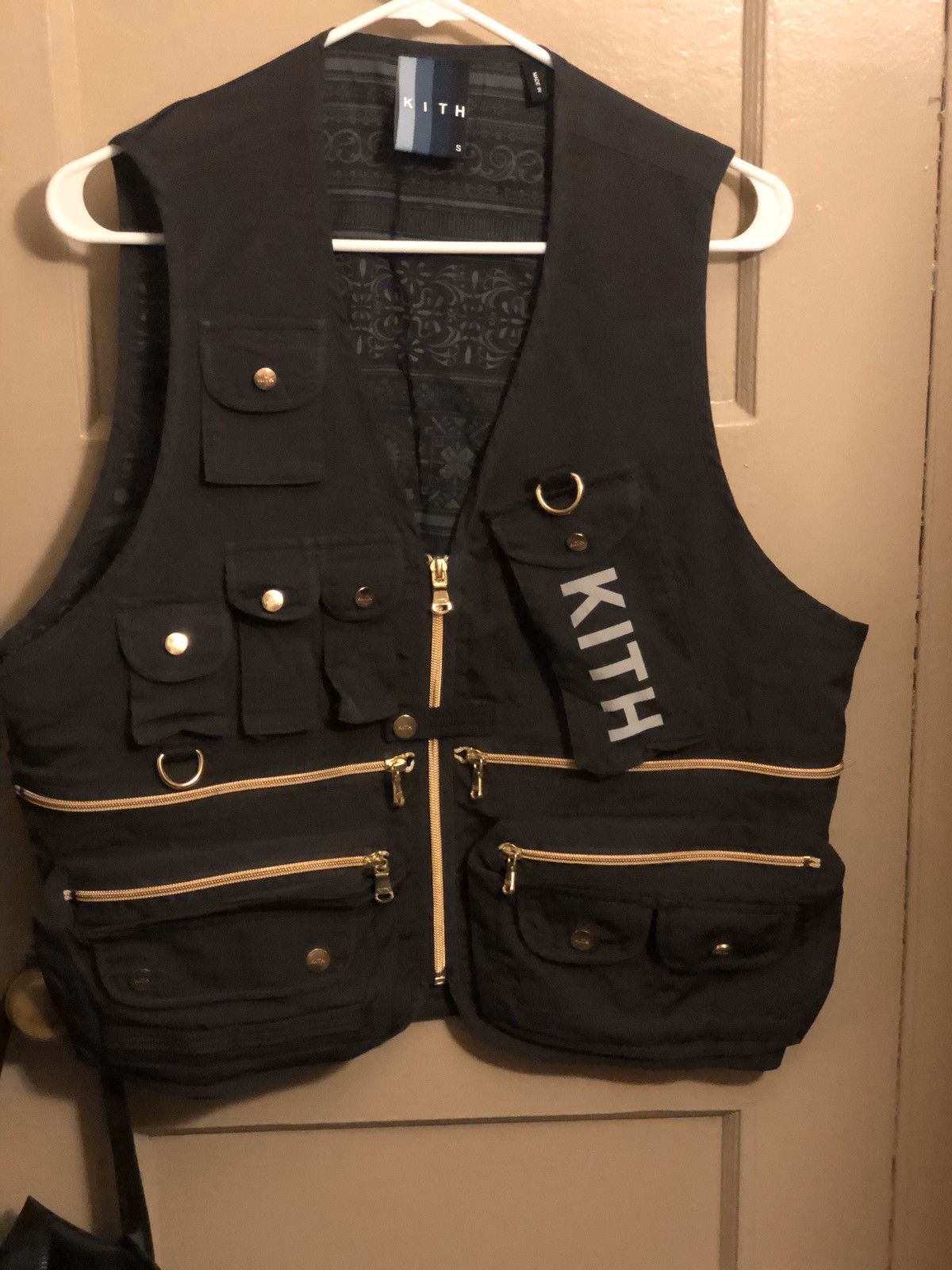 Kith Kith x Columbia PFG Fishing Vest size Large