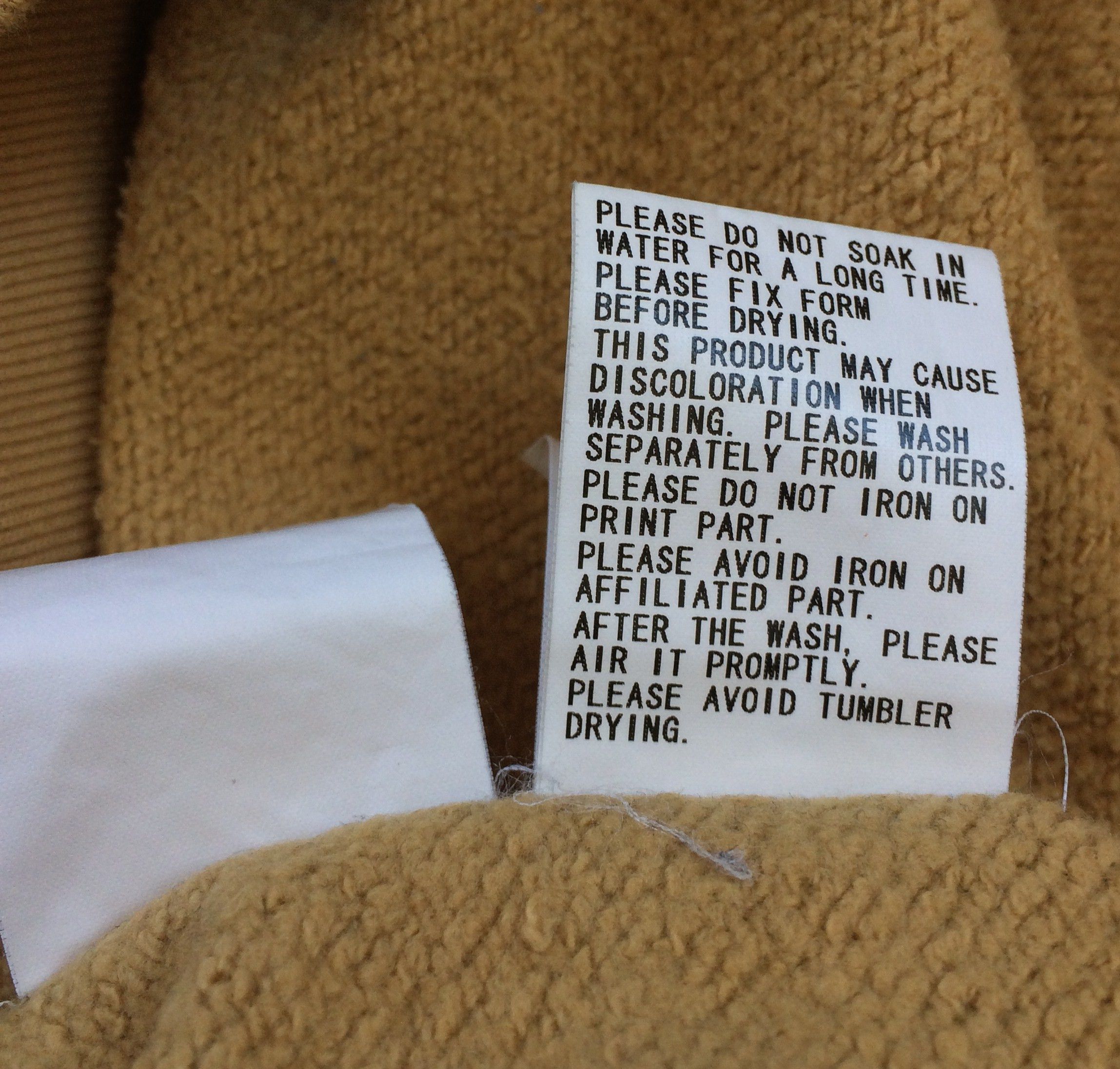 Bape F/W 2006 Bape 1st Camo Shark Hoodie Size US XL / EU 56 / 4 - 10 Thumbnail