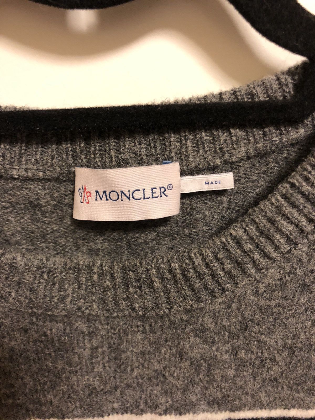 Moncler Moncler wool sweater Size US XL / EU 56 / 4 - 3 Thumbnail