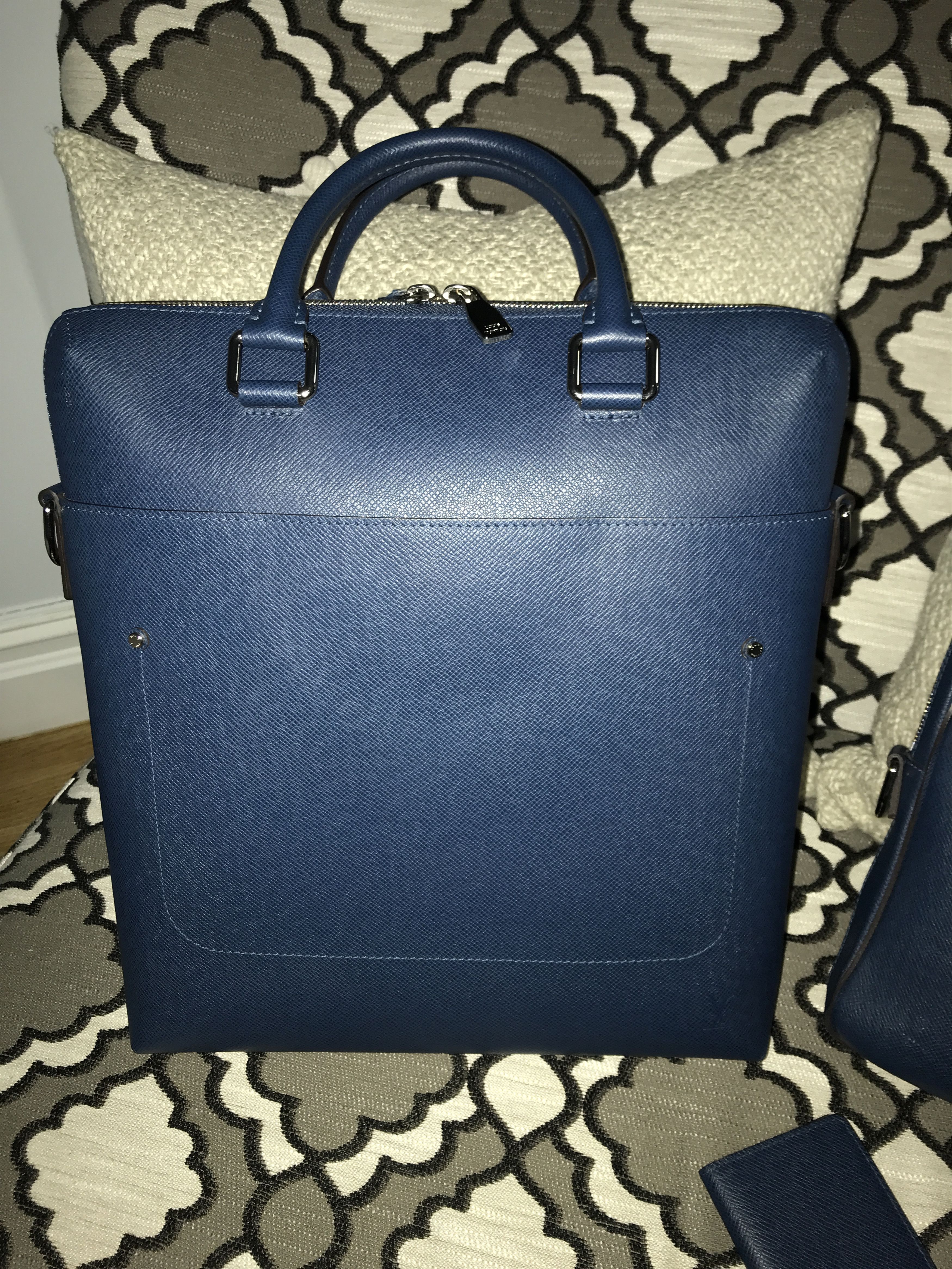 Louis Vuitton Louis Vuitton Business Collection Size ONE SIZE - 2 Thumbnail