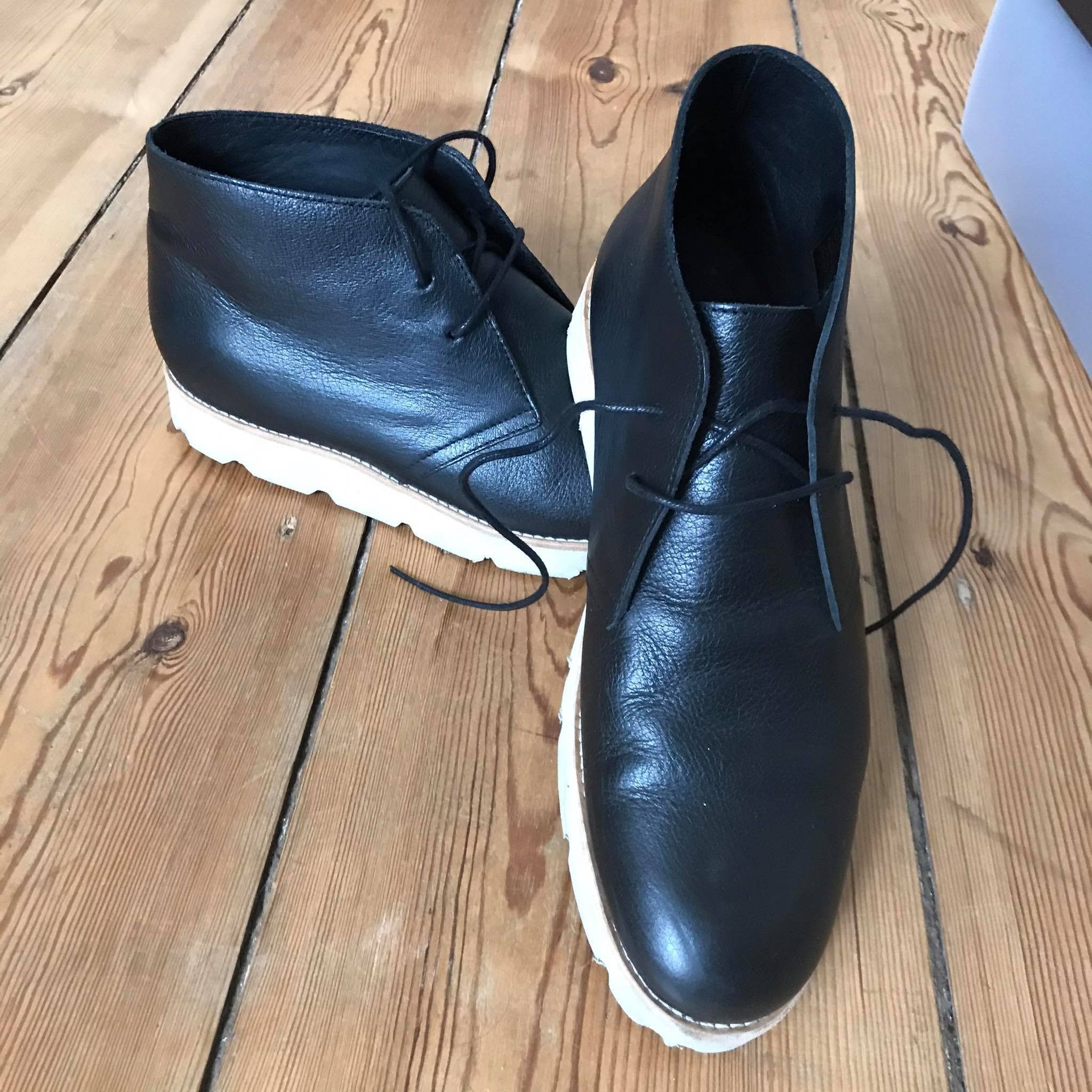 Opening Ceremony Opening Ceremony M6 Outdoor Desert Boot Size US 10 / EU 43 - 2 Thumbnail