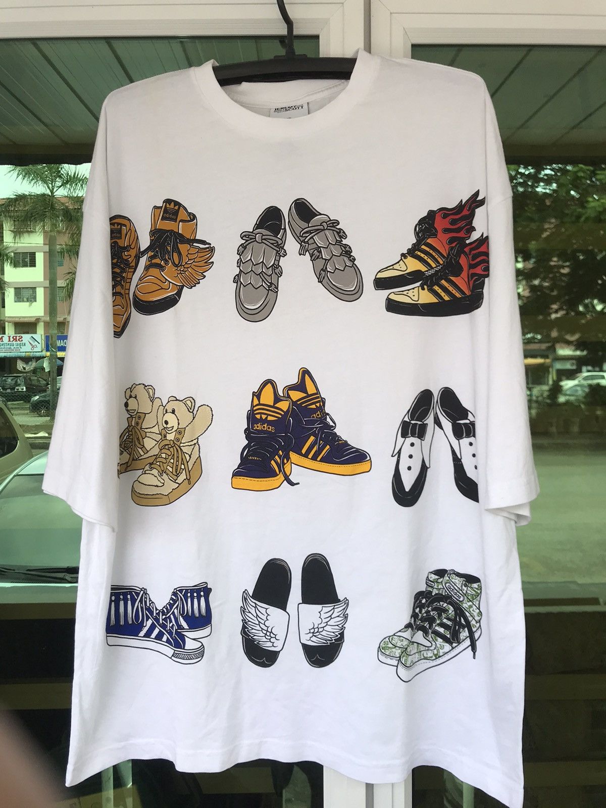 Jeremy Scott Adidas T Shirt Adidas X Jeremy Scott Graphic Tee
