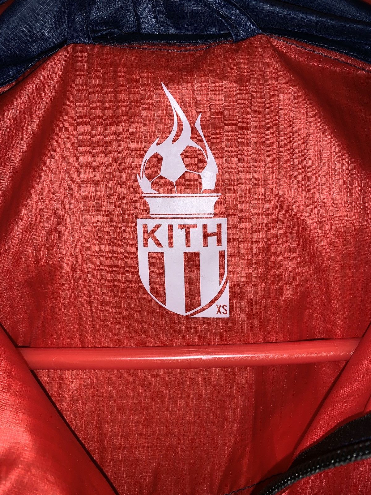 Kith × Ronnie Fieg Ronnie Fieg Kith KFE Windbreaker - Navy/Red/White Size US XS / EU 42 / 0 - 3 Thumbnail