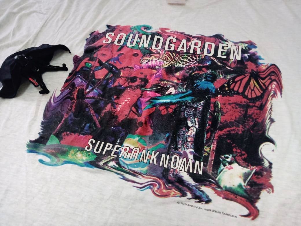 Band Tees Vintage Tees Soundgarden Superunknown 90's Size US XL / EU 56 / 4 - 2 Thumbnail