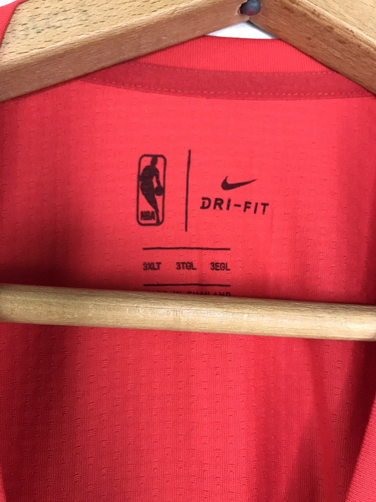 NBA New Nike Detroit Pistons Basketball Team Issued Shirt 3XLT Size US XXL / EU 58 / 5 - 7 Thumbnail