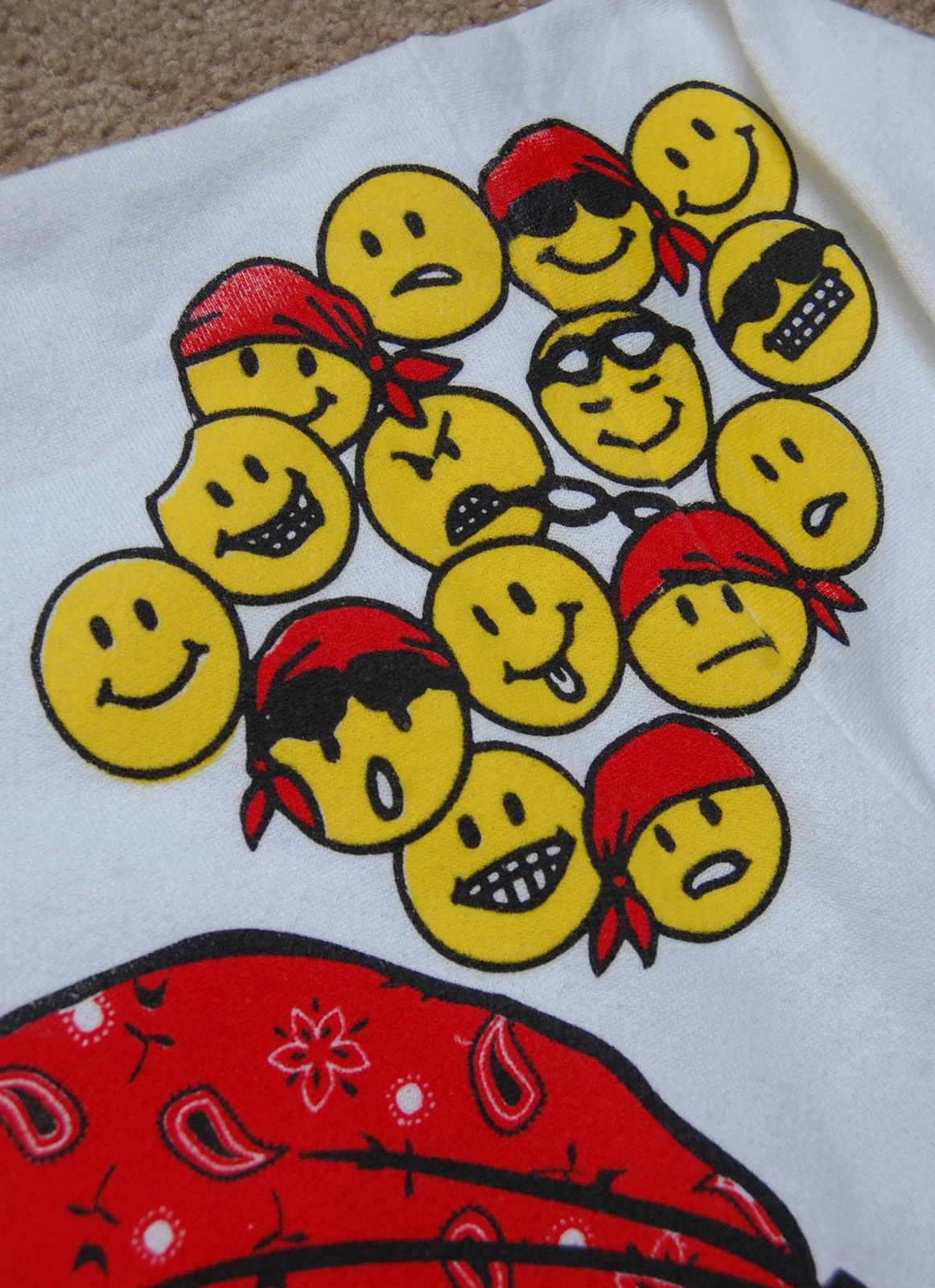 Vintage 90’s Smiley Face Crewneck Size US M / EU 48-50 / 2 - 6 Thumbnail