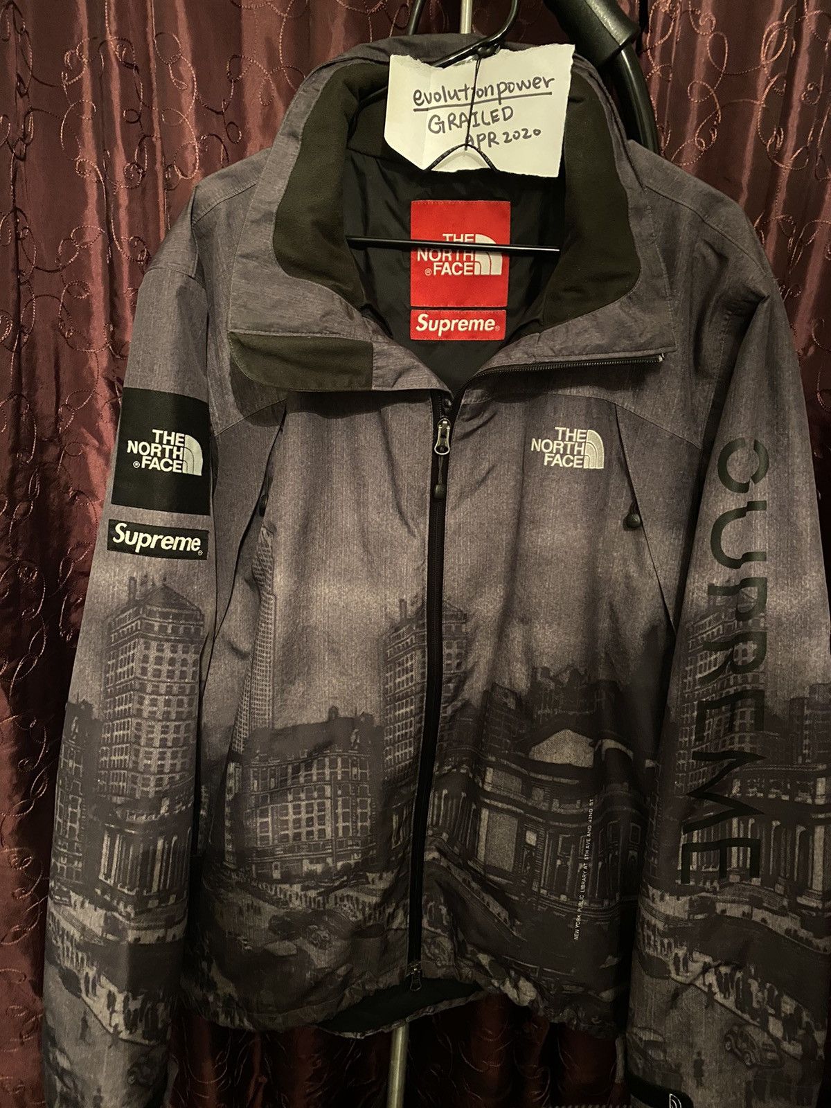 SUPREME x THE NORTH FACE 2008 Summit NIGHT Size: Small EXCELLENT Condition