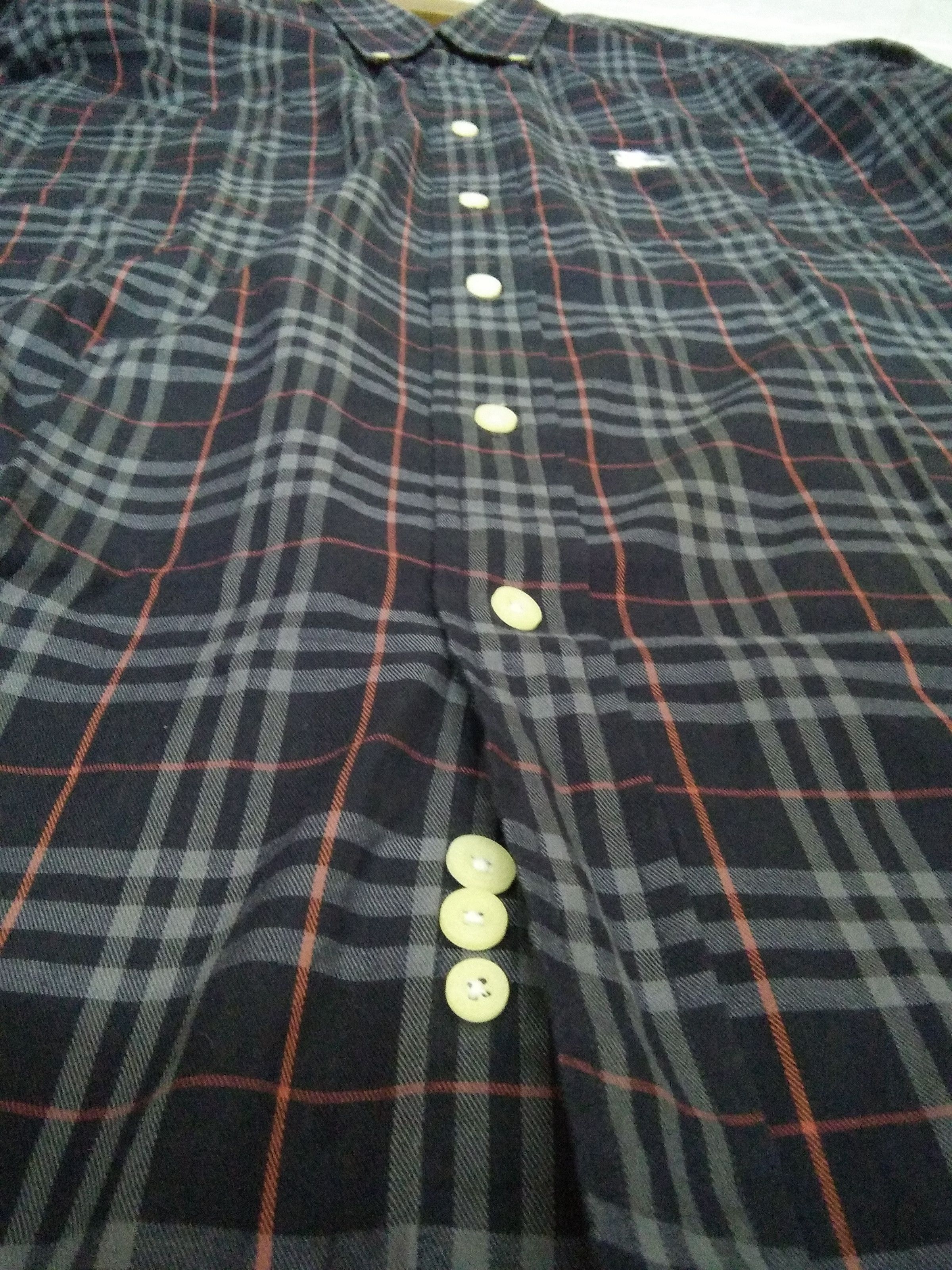 Burberry BURBERRY SHIRT NOVA CHECK BUTTON (A288) Size US M / EU 48-50 / 2 - 5 Thumbnail