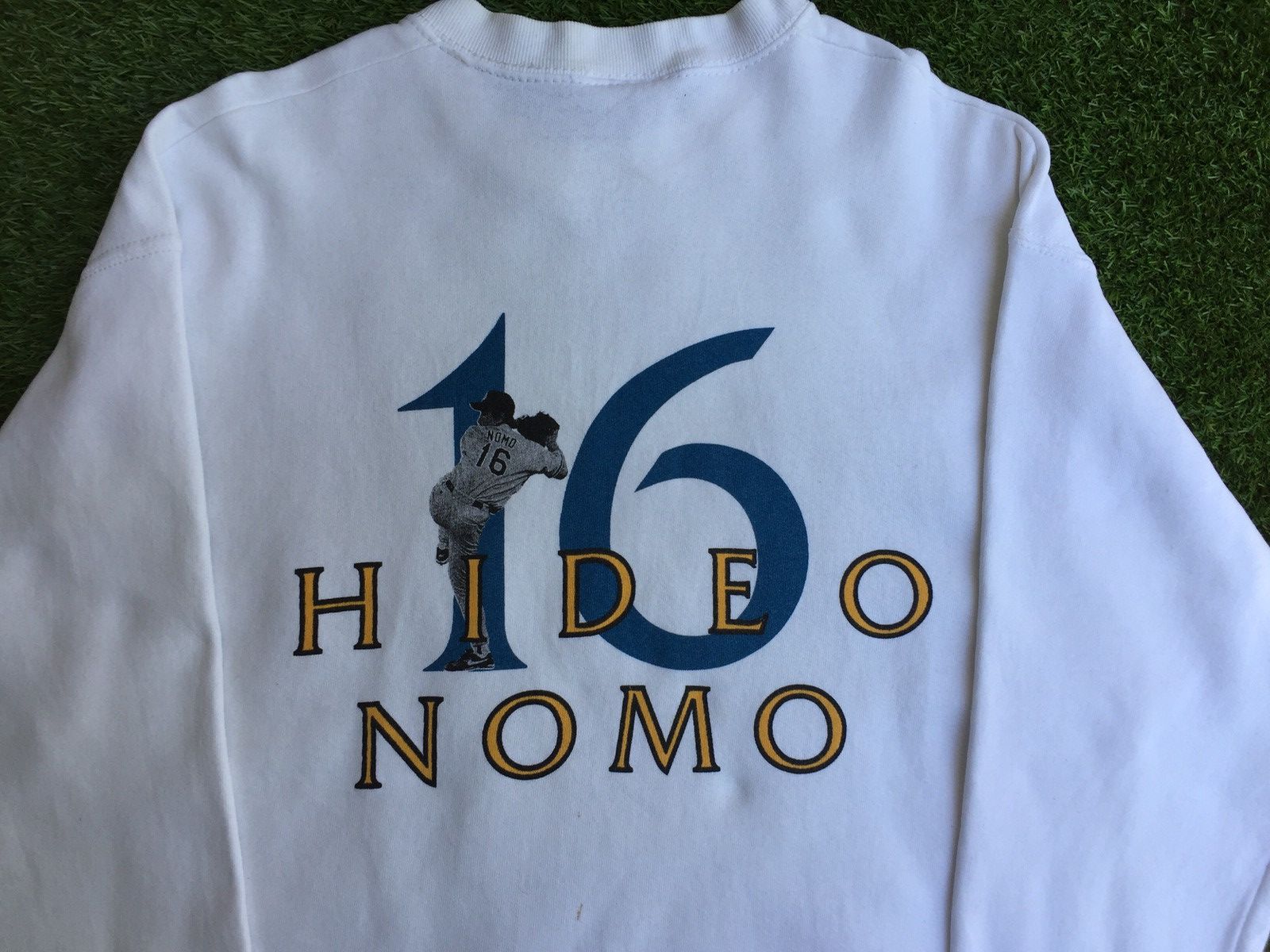 MLB Vintage Dodgers 1995 Hideo Nomo No 16 MLB Sweatshirt Size US XL / EU 56 / 4 - 8 Thumbnail