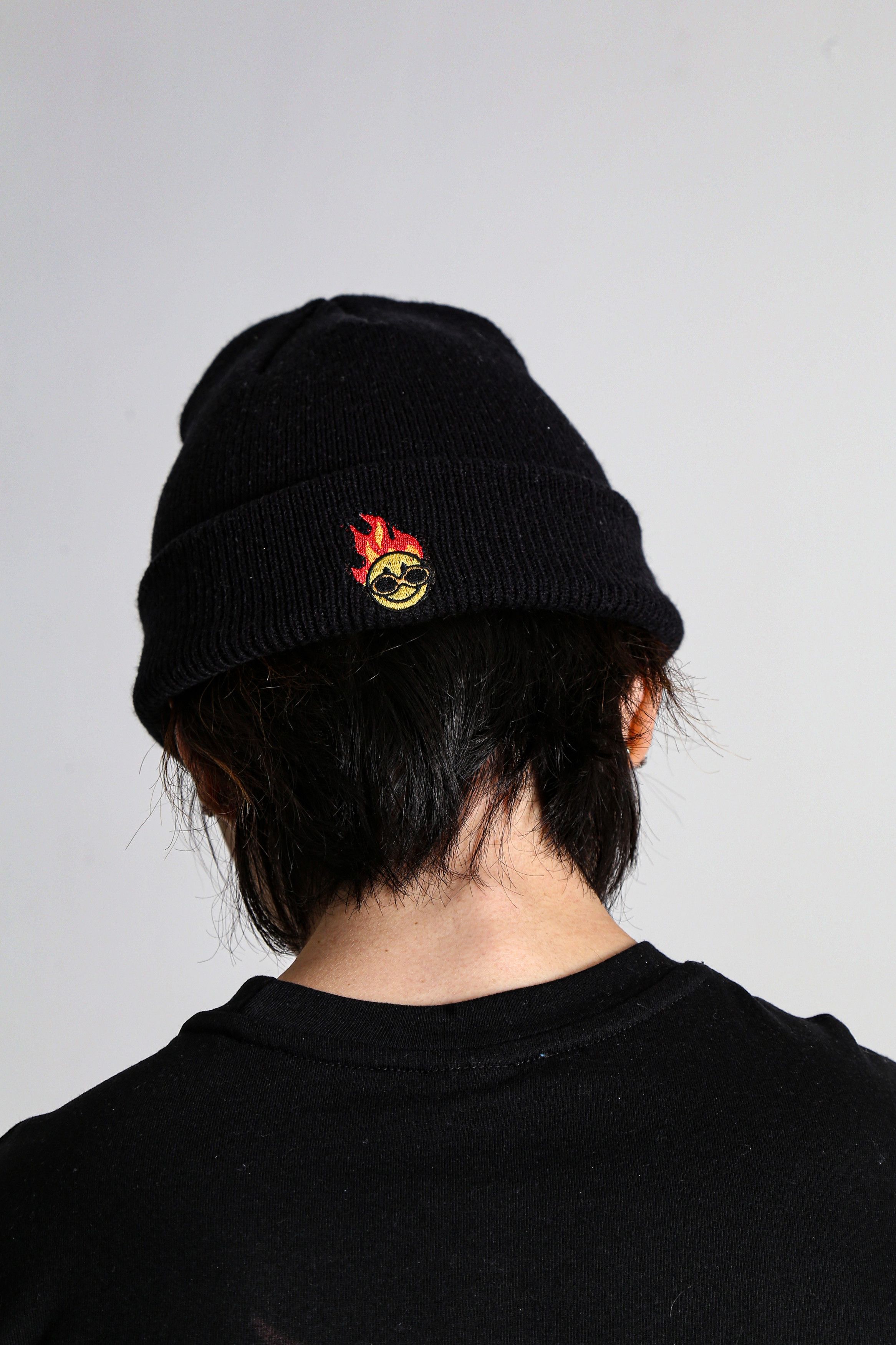 Supreme Flame logo Beanie Size ONE SIZE - 4 Thumbnail