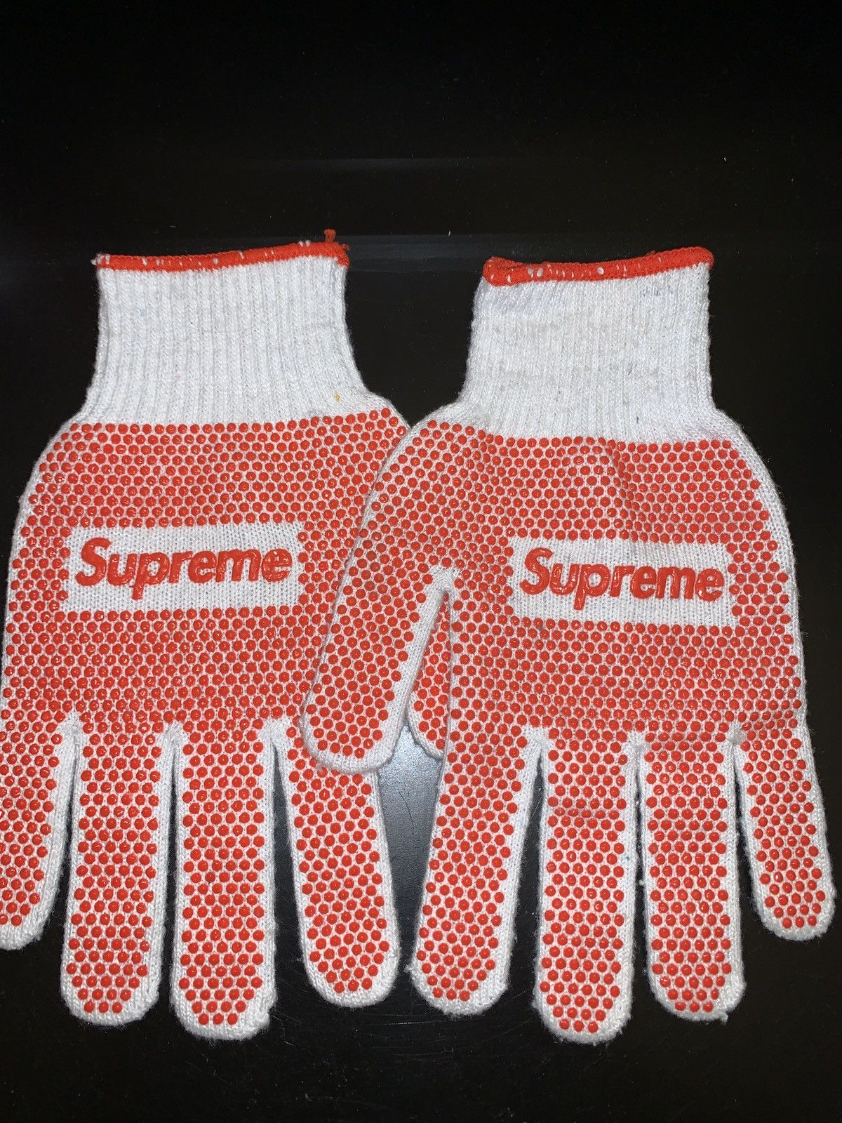 Supreme gardening gloves