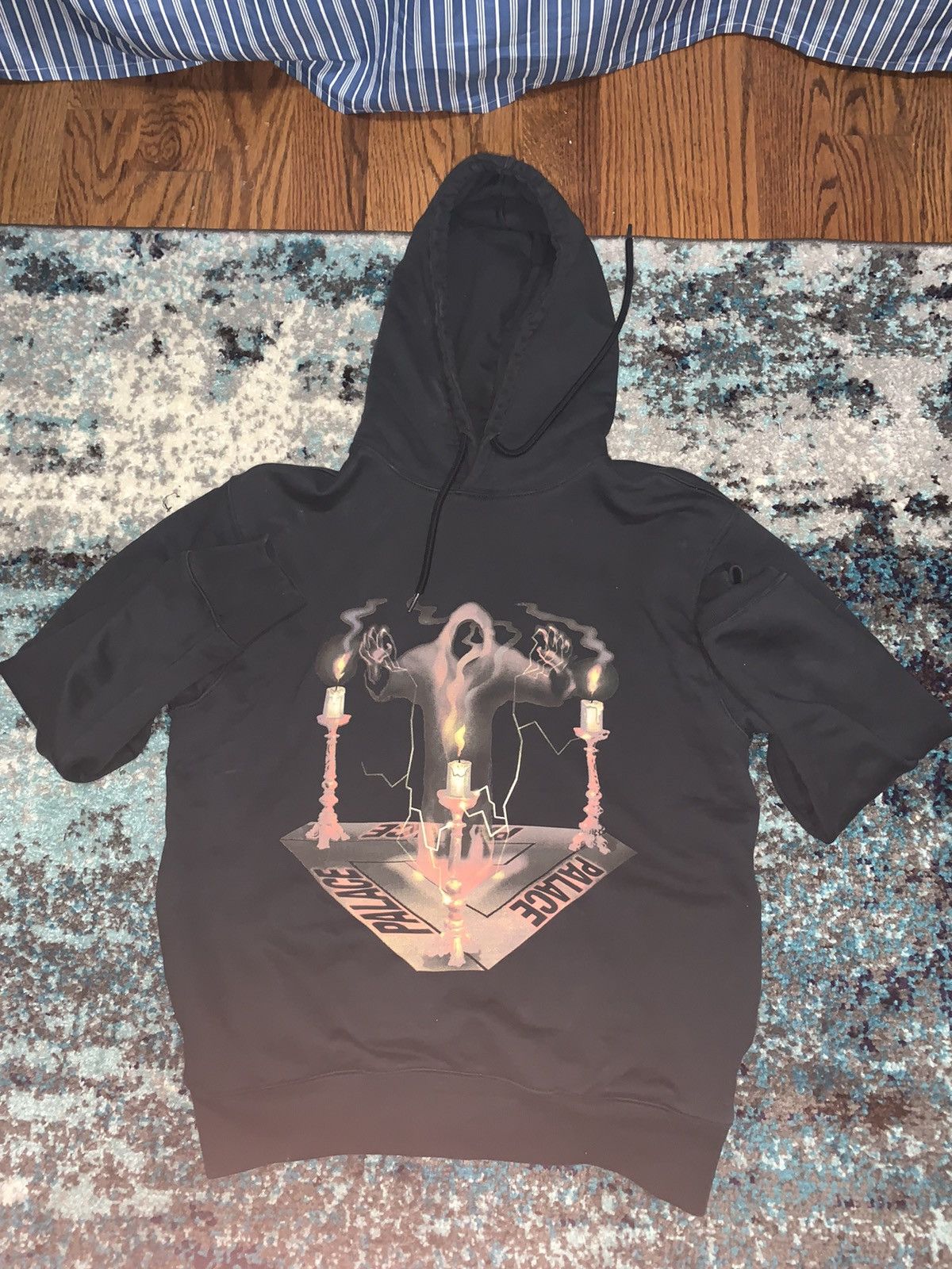 Palace best sale spooked hoodie