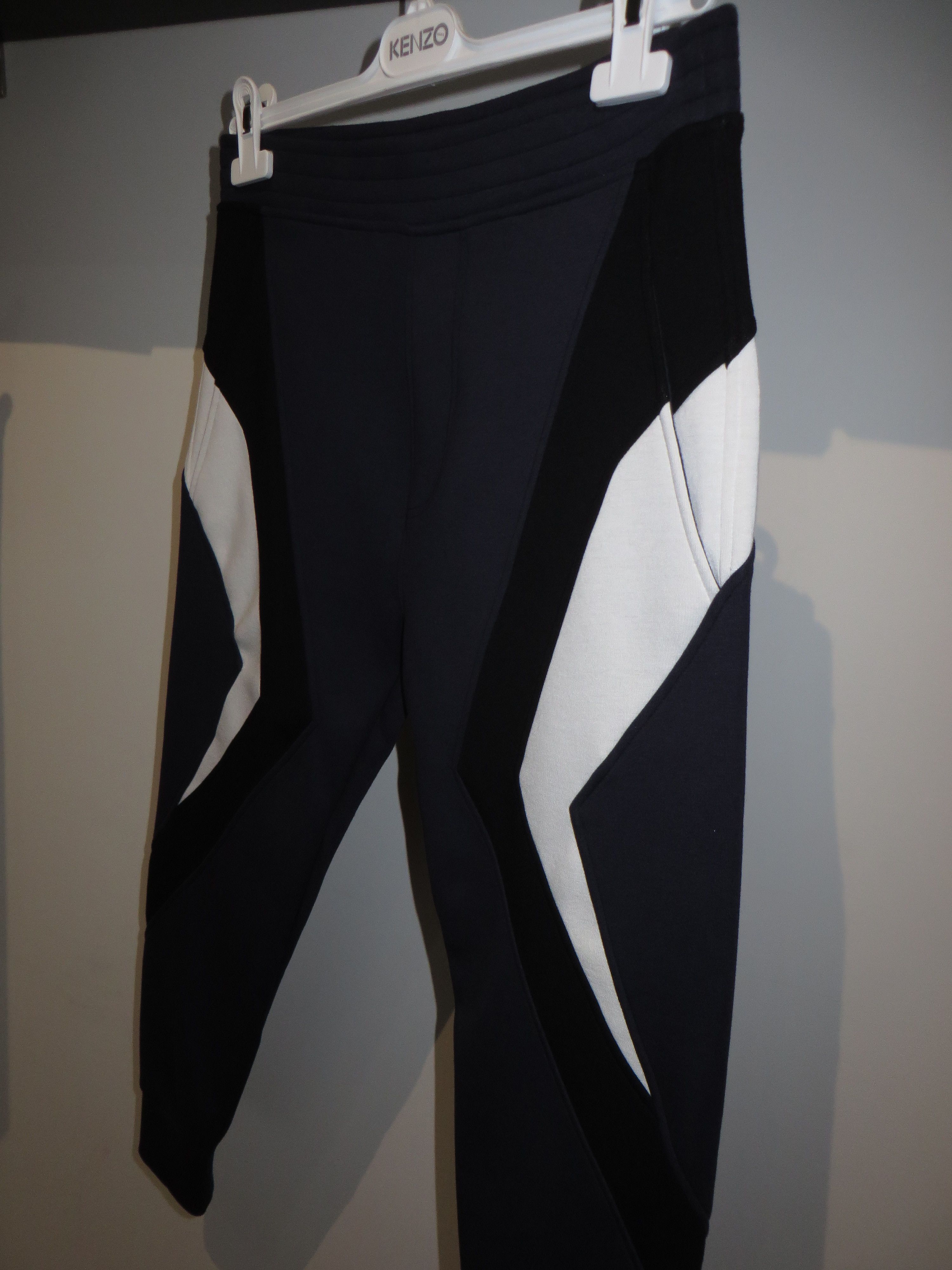 Neil Barrett SS'19 Chevron-panelled jersey track pants Size US 26 / EU 42 - 3 Thumbnail