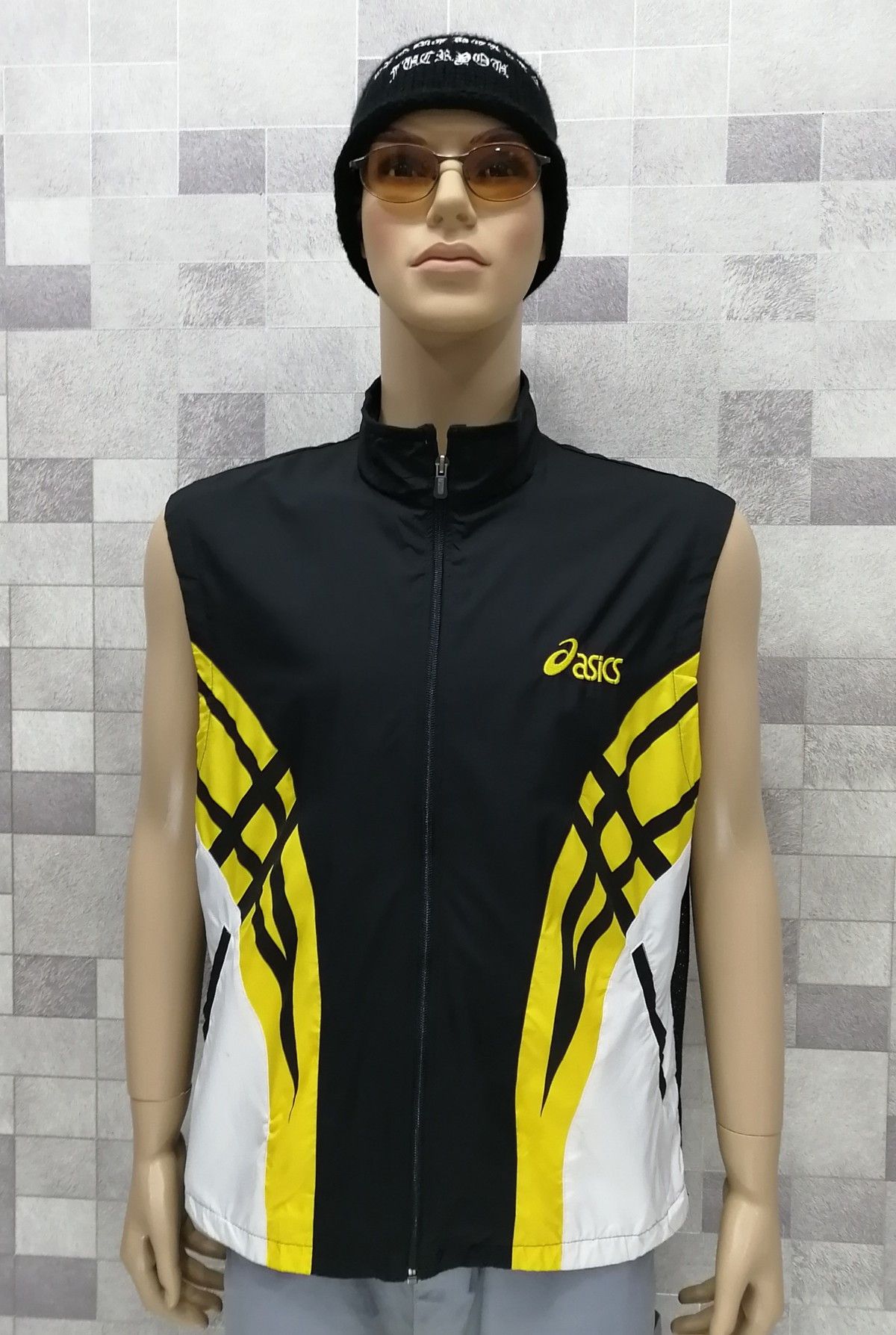 Asics Vintage ASICS Athletic Street Fashion Vest Size US L / EU 52-54 / 3 - 1 Thumbnail