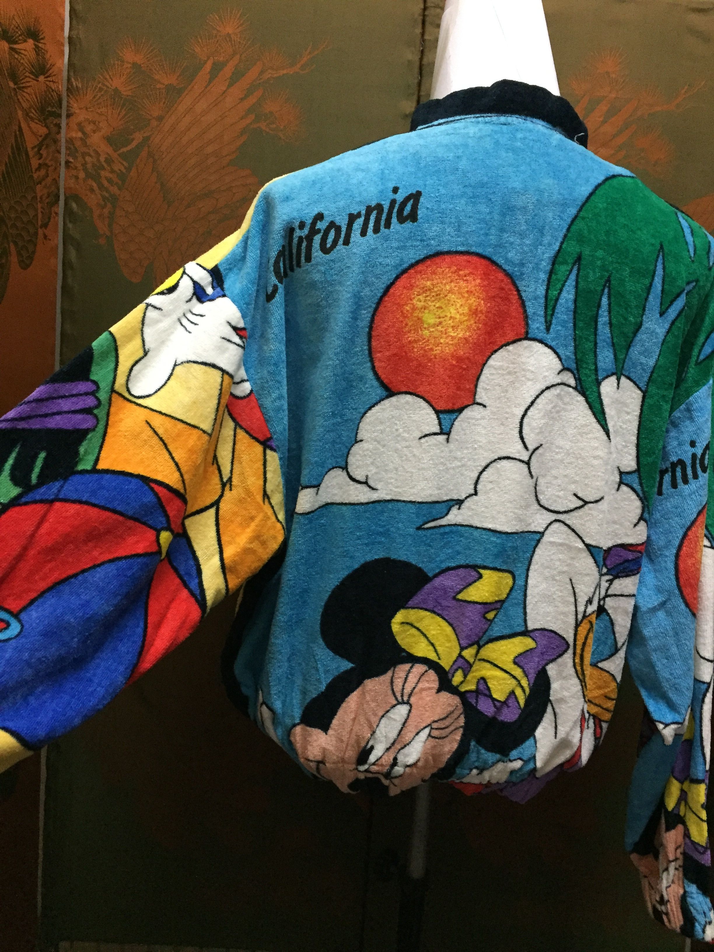 Mickey Mouse Vintage 80s Mickey Mouse Hawaii Colourful Size US M / EU 48-50 / 2 - 3 Thumbnail