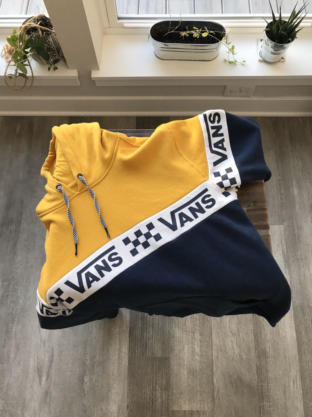 Vans checkered Navy yellow hoodie Sweatshirts Hoodies