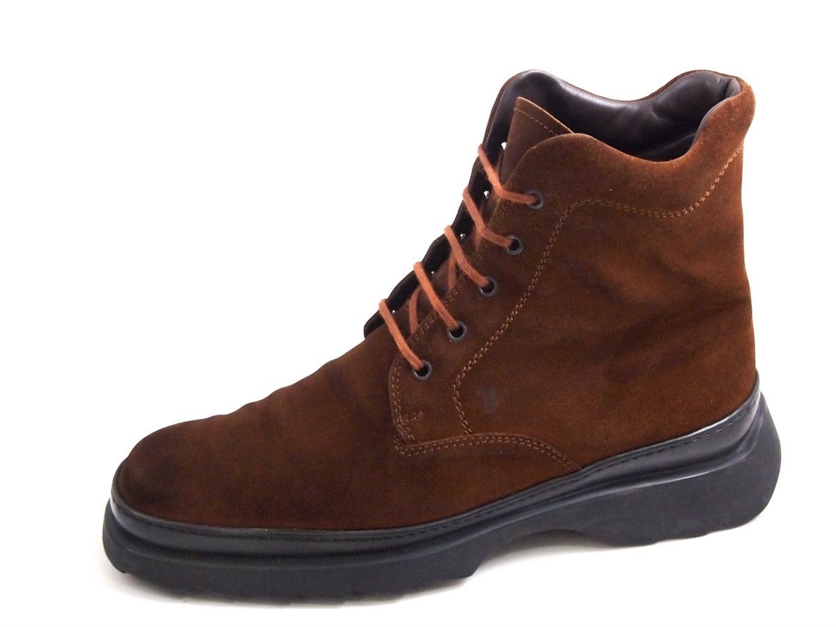 Tod's Tod’s Lug Sole Ankle Boots Size US 10 / EU 43 - 1 Thumbnail